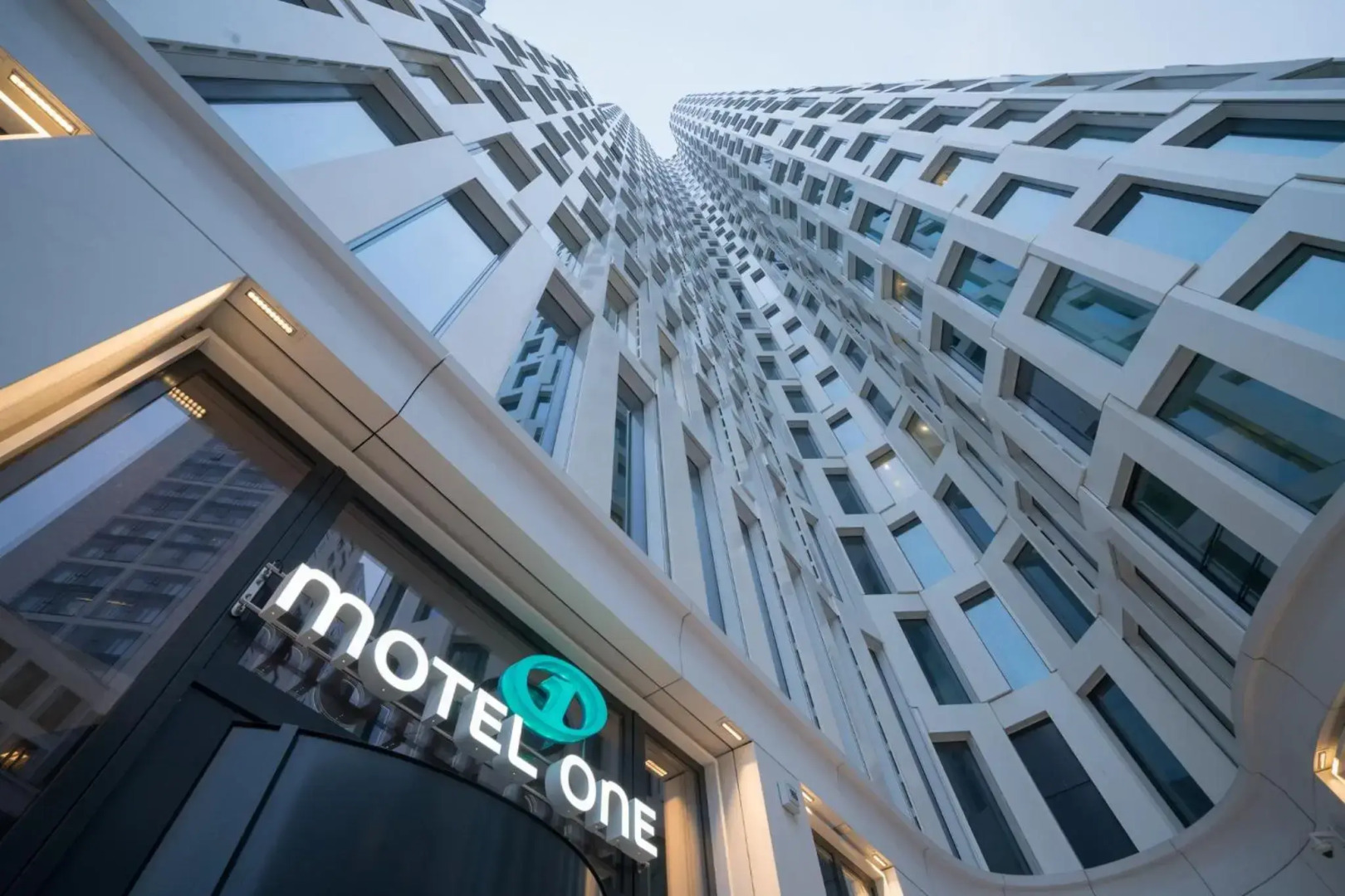 Motel One Berlin - Upper West