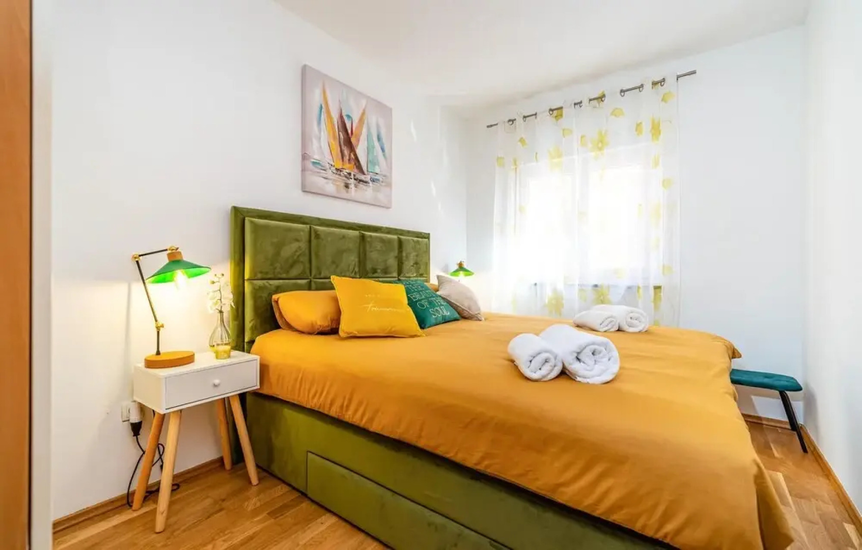 Beautiful Apartment in Posedarje With Wifi and 4 Bedrooms