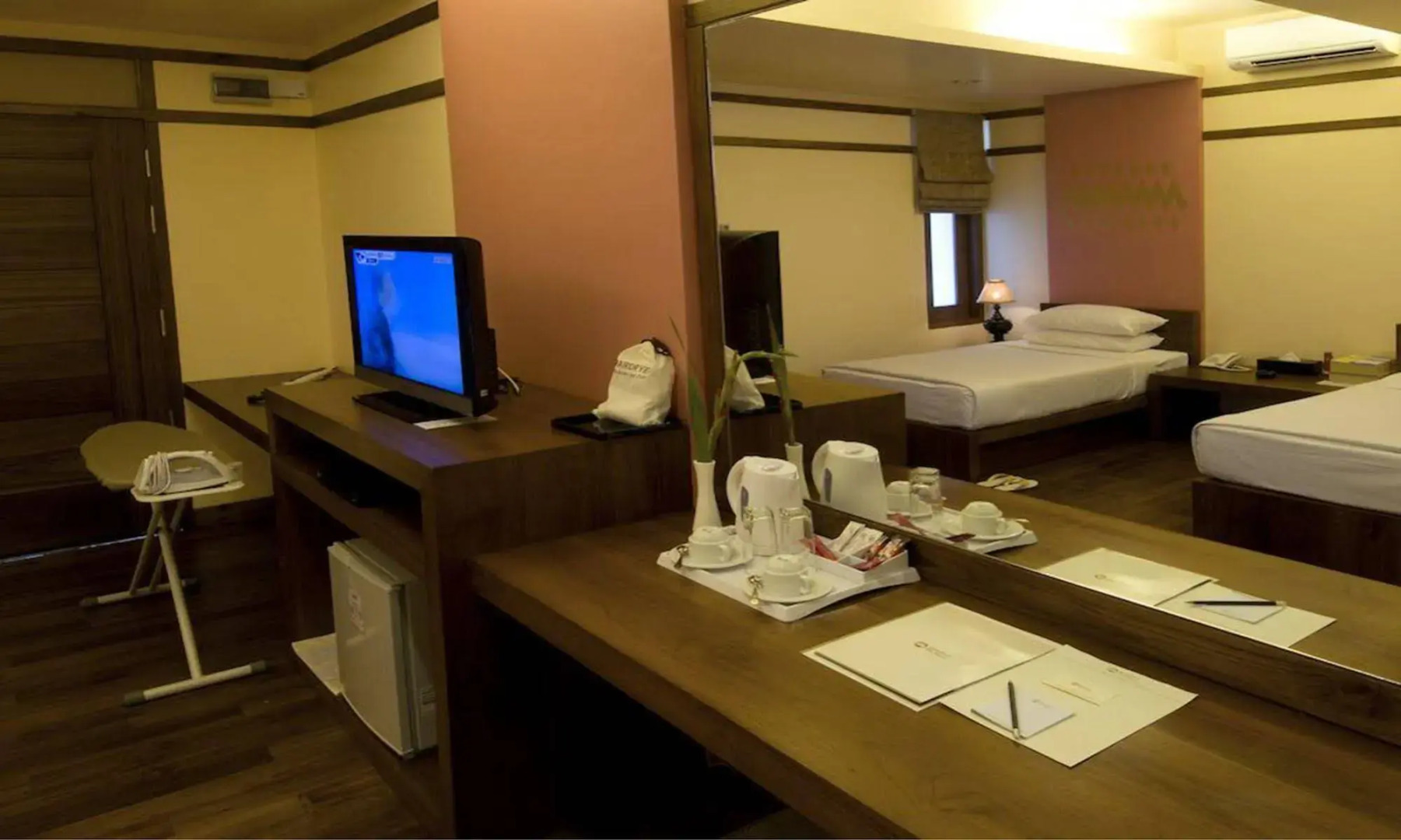 The Myat Mingalar Hotel