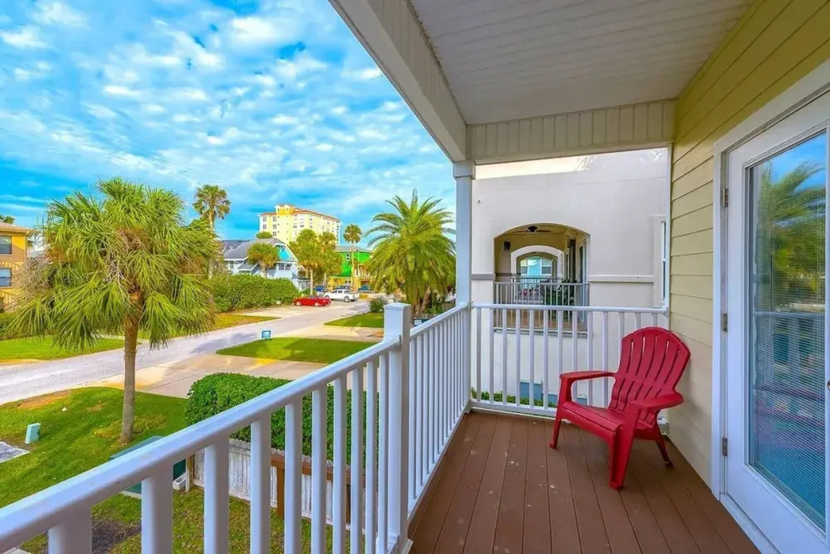Luxury Living II - Modern Beach Townhouse