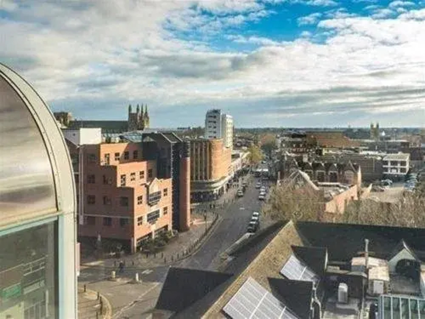 Shelton House Apartment