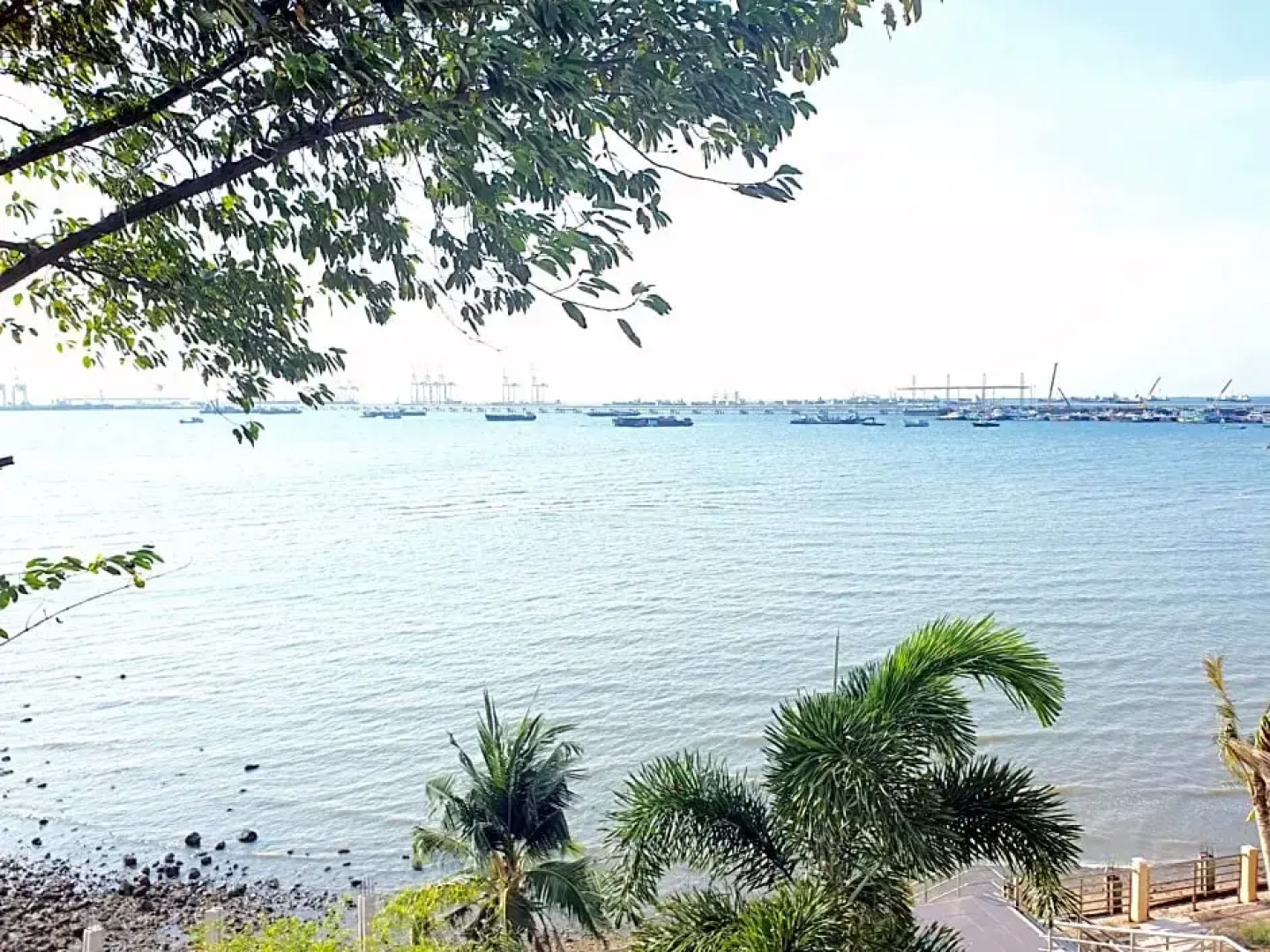 โรงแรม ชาโตว์วิสต้า