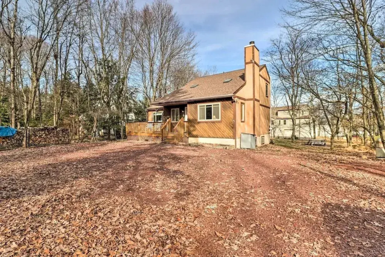 Pocono Mtn Getaway w/ Hot Tub: Walk to Lake!