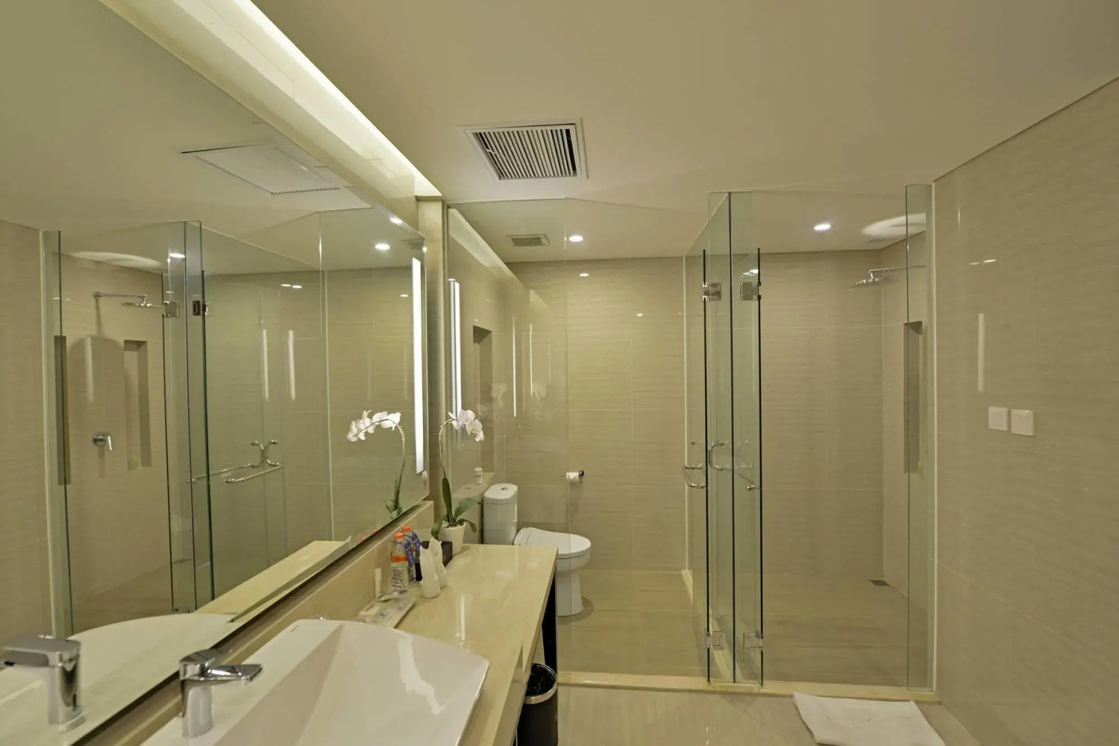 Lombok Astoria Hotel