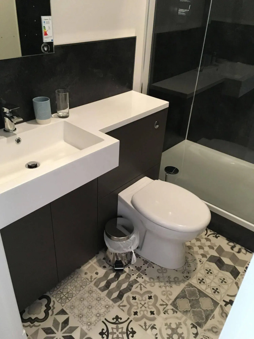 Invernairne Guest House