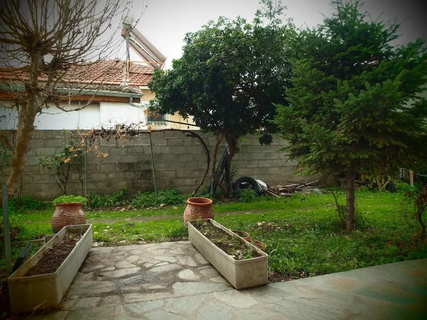 Charming Trikala Apartment With Garden & Central Heating