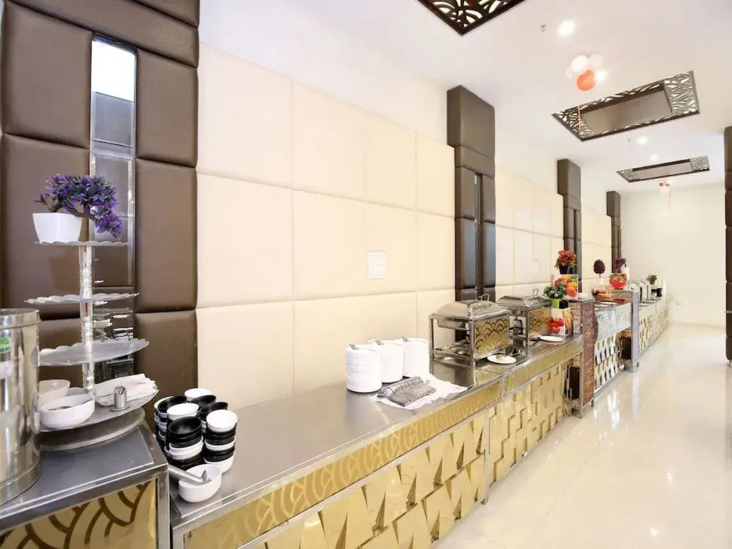 OYO 14981 Hotel Royal MJS