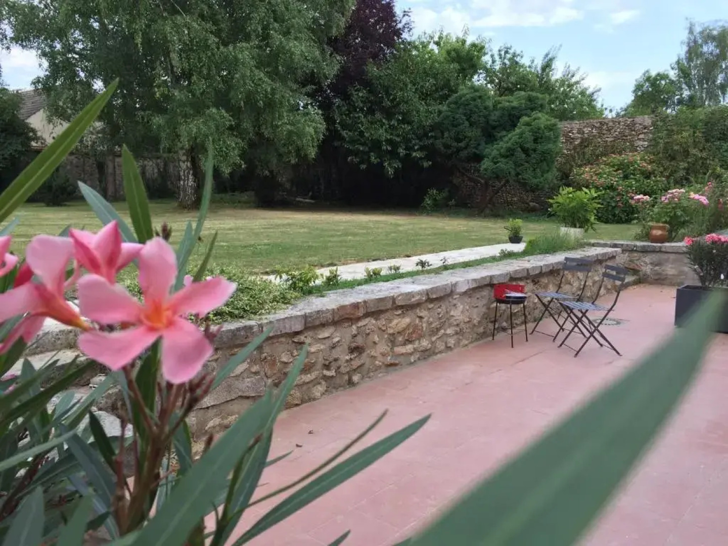 Suite Cupidon- Domaine des trois châteaux