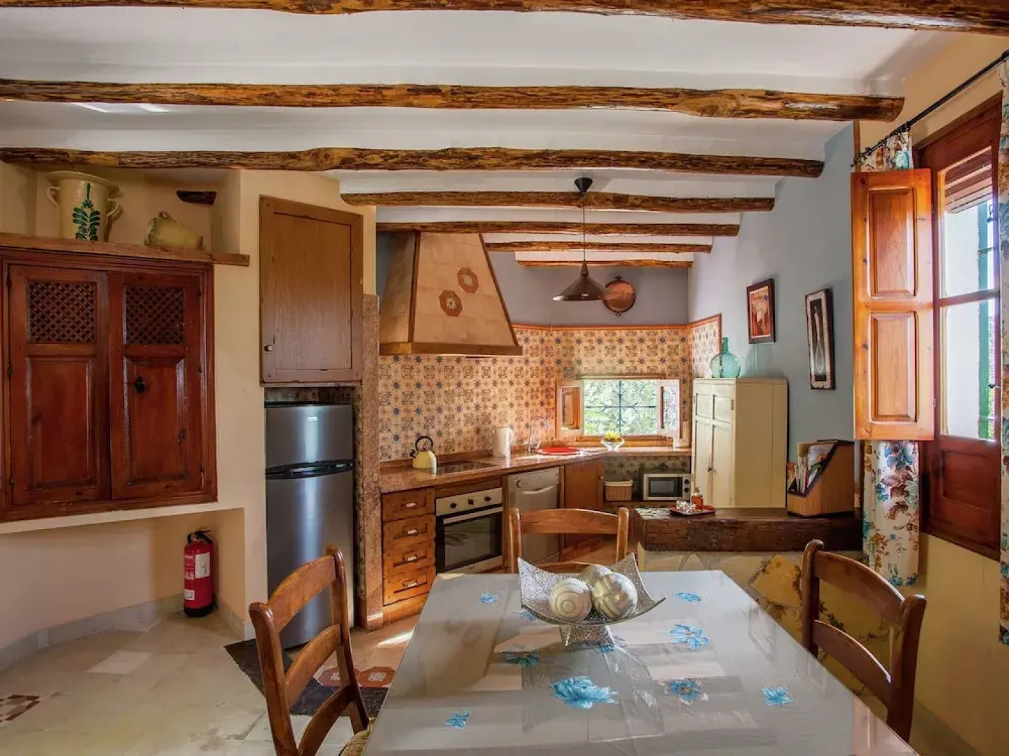 Comfortable Mansion in Rute with Hot Tub