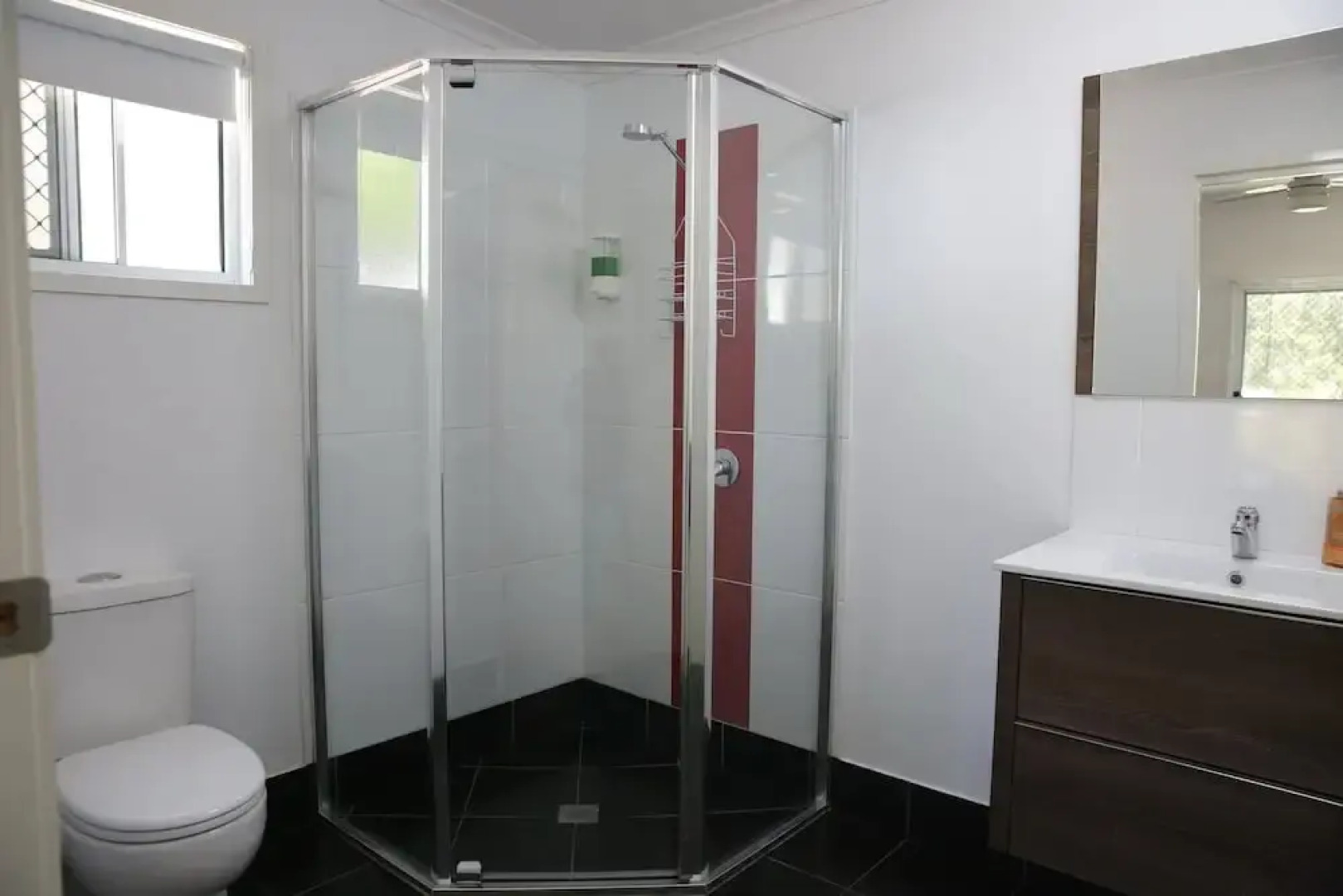 Honeybee Country Accommodation