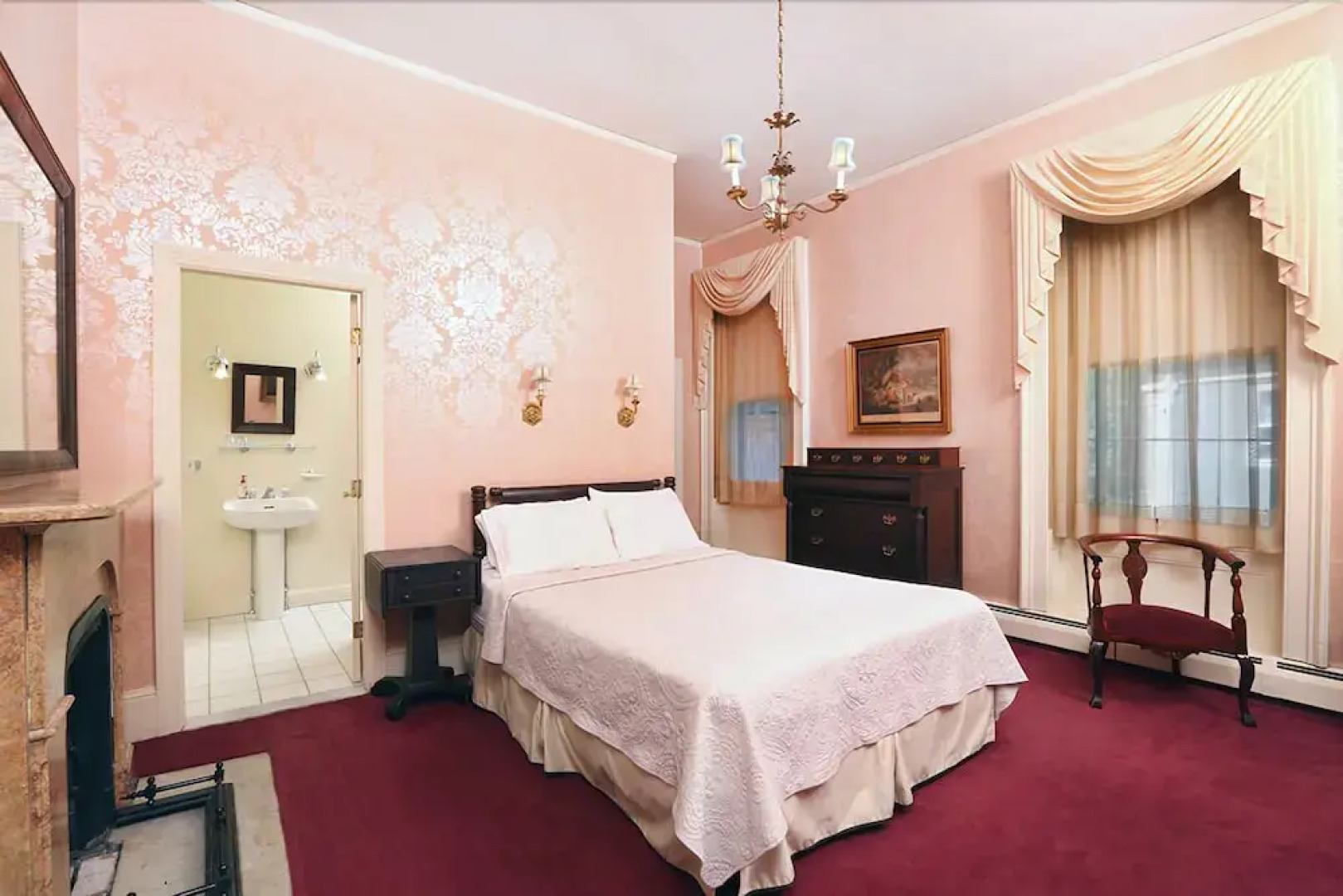 The old Court bed and Breakfast