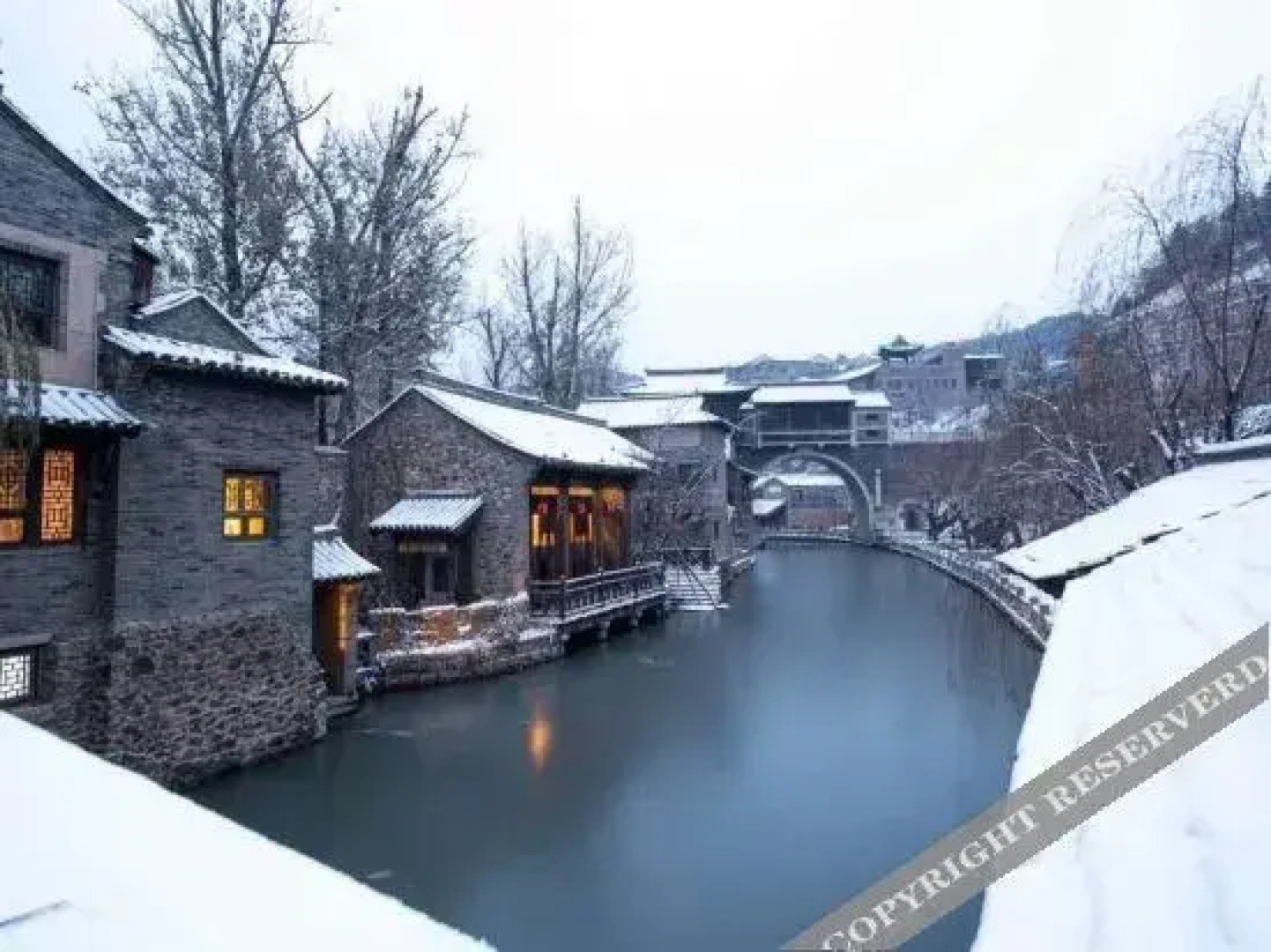 Beijing Gubei Water Town Hotel