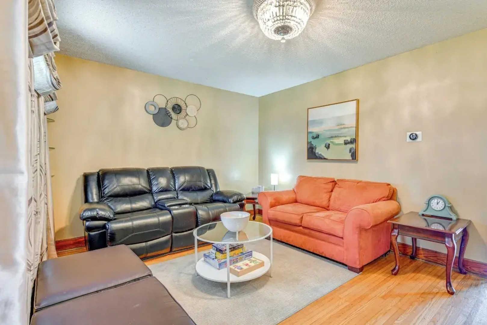 2 Mi to Walden Galleria: Home w/ Furnished Deck!