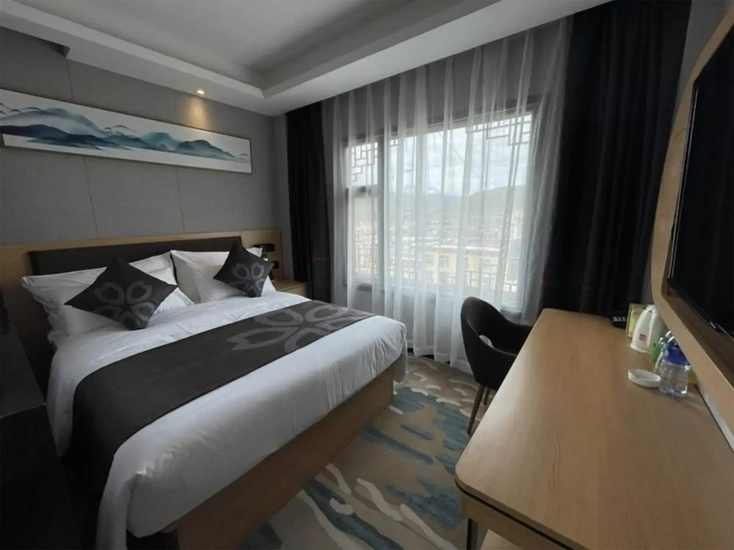 Feronia Hotel Sichuan Ganzi Baita Park