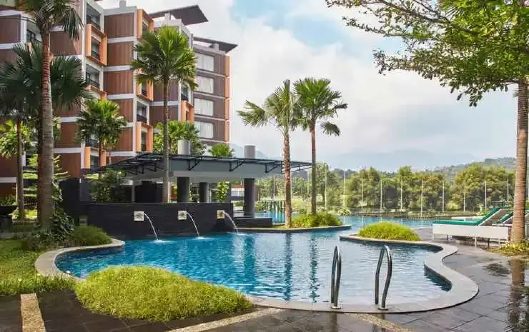 Aston Sentul Lake Resort & Conference Center
