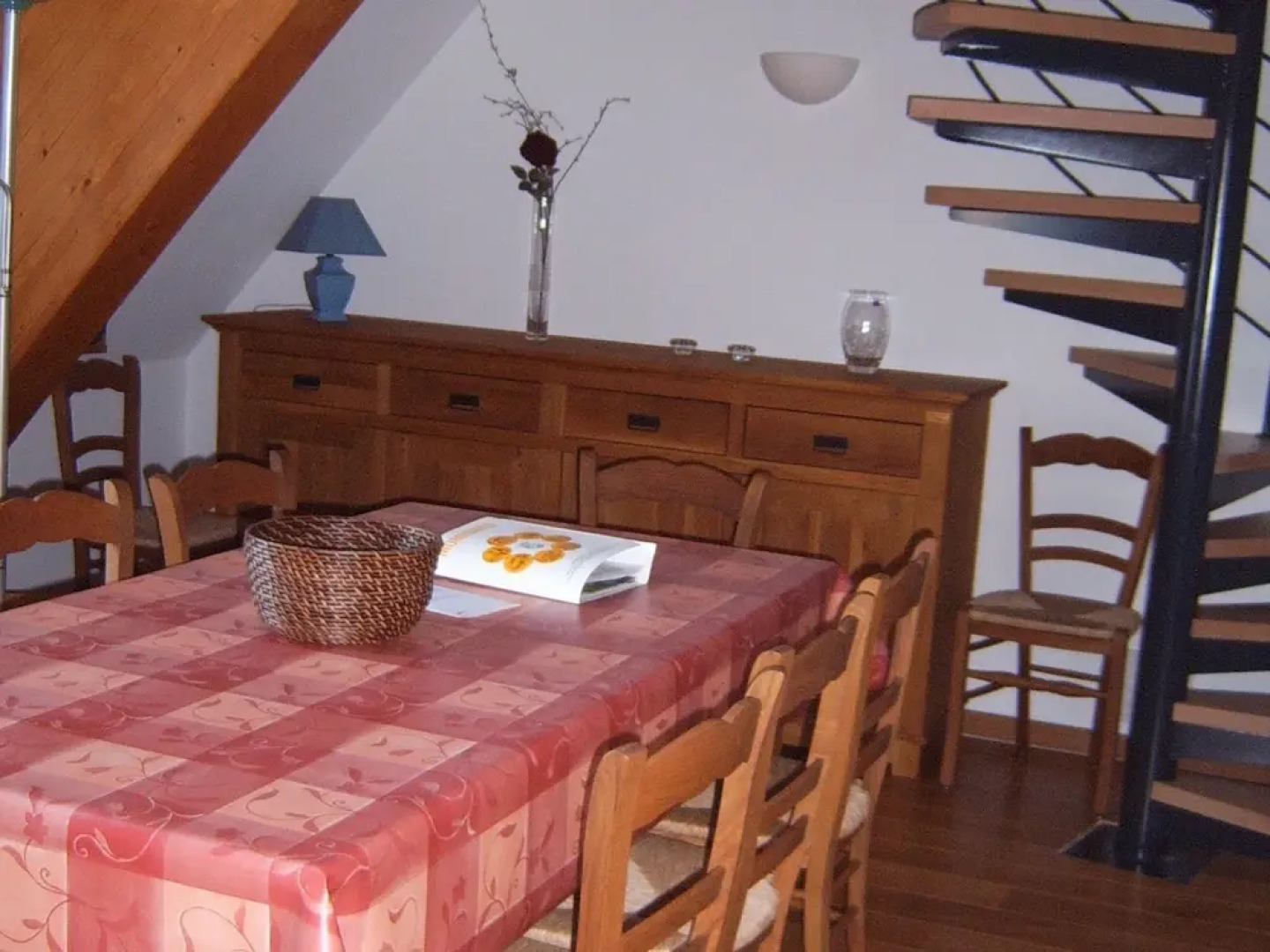 Unique Mansion in Macon With Garden