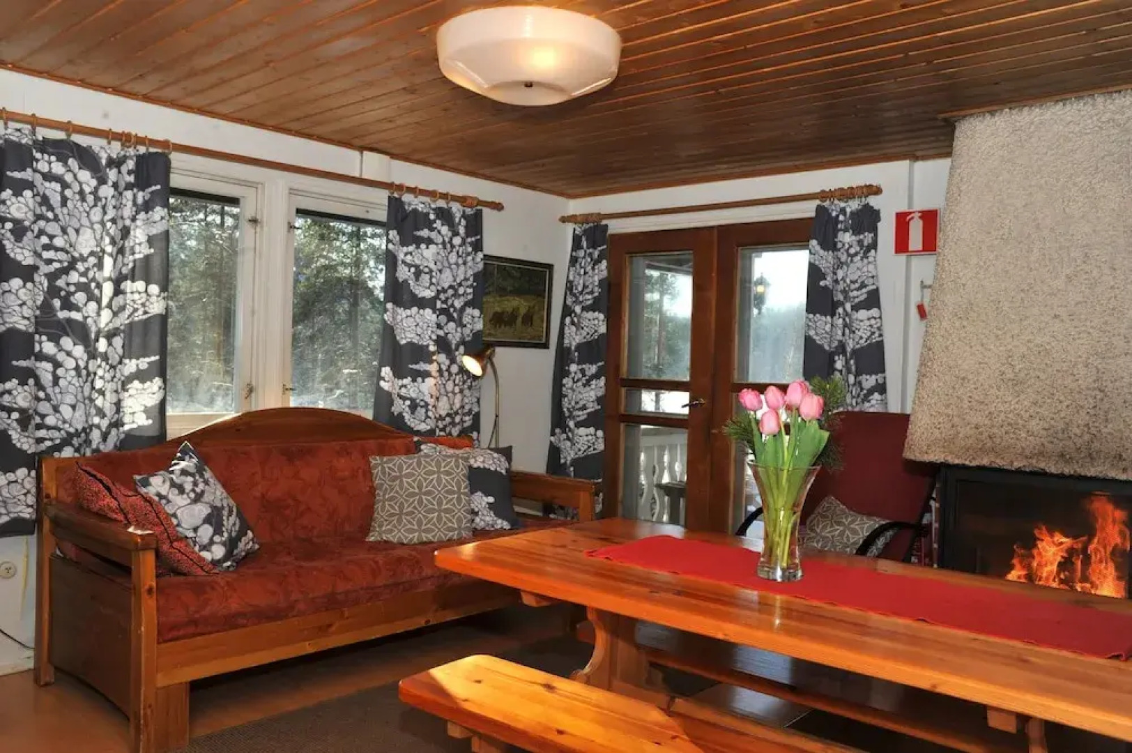 Yli-Kaitalan Lomamökit