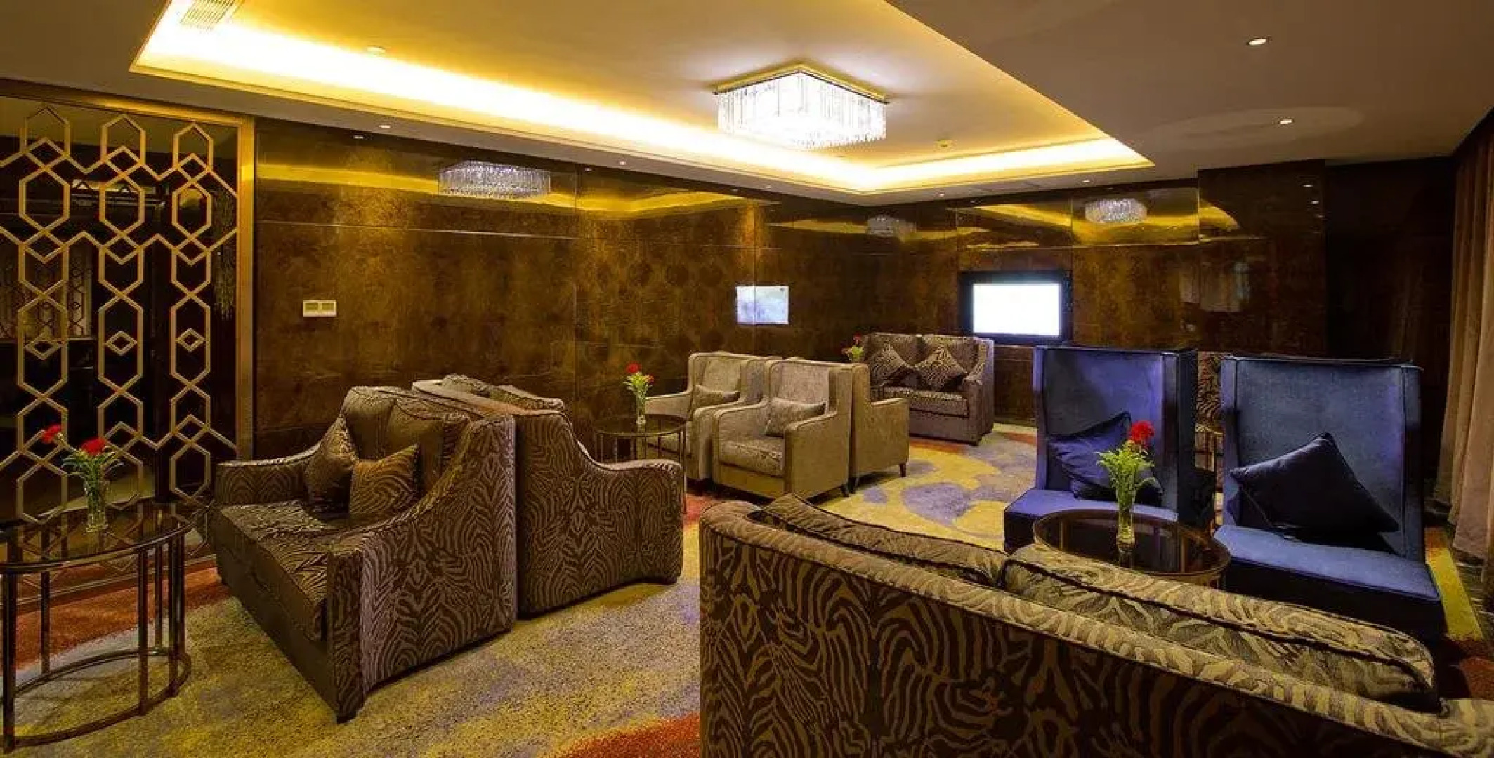 Yichang Jinshi Hotel