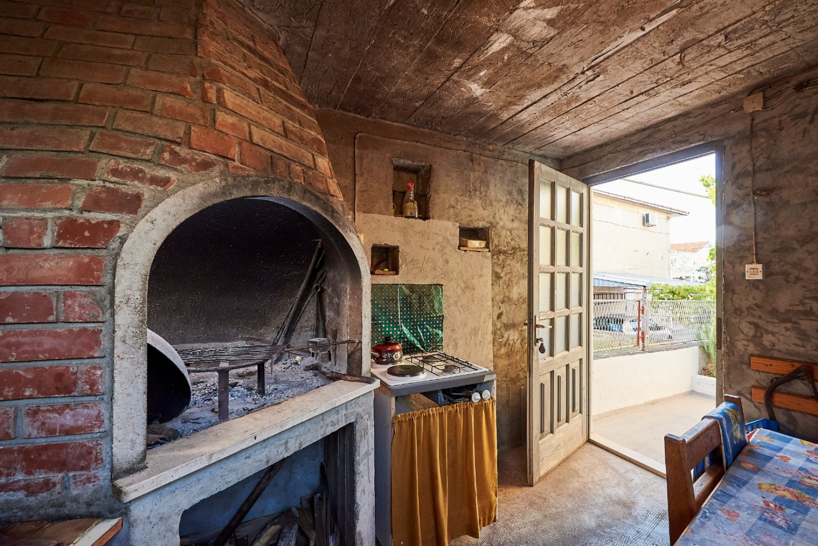 Apartment Ivanka - 200 m from sea: A1 Trogir, Riviera Trogir