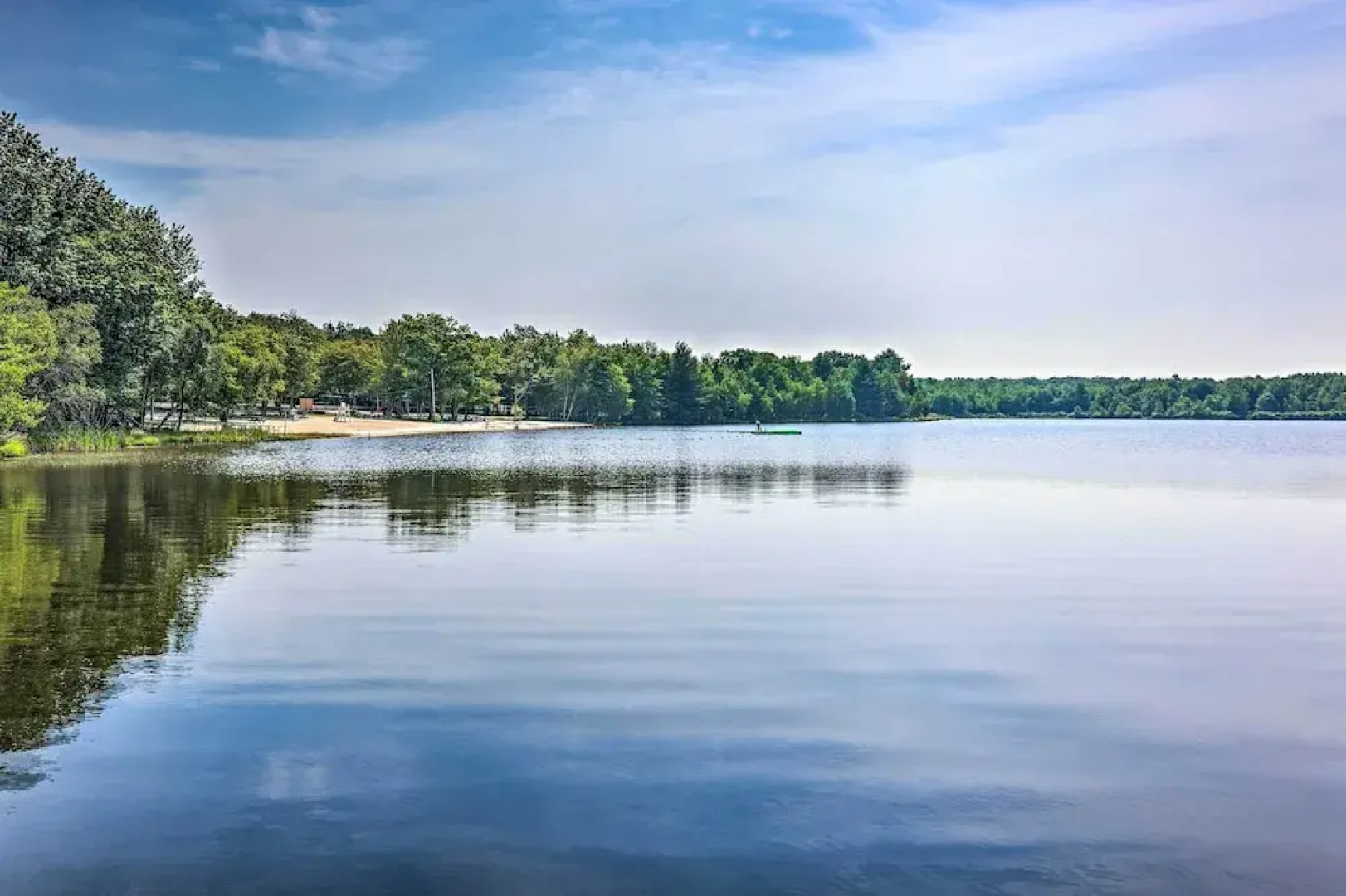 Fire Pit & Community Perks: Blakeslee Cottage!