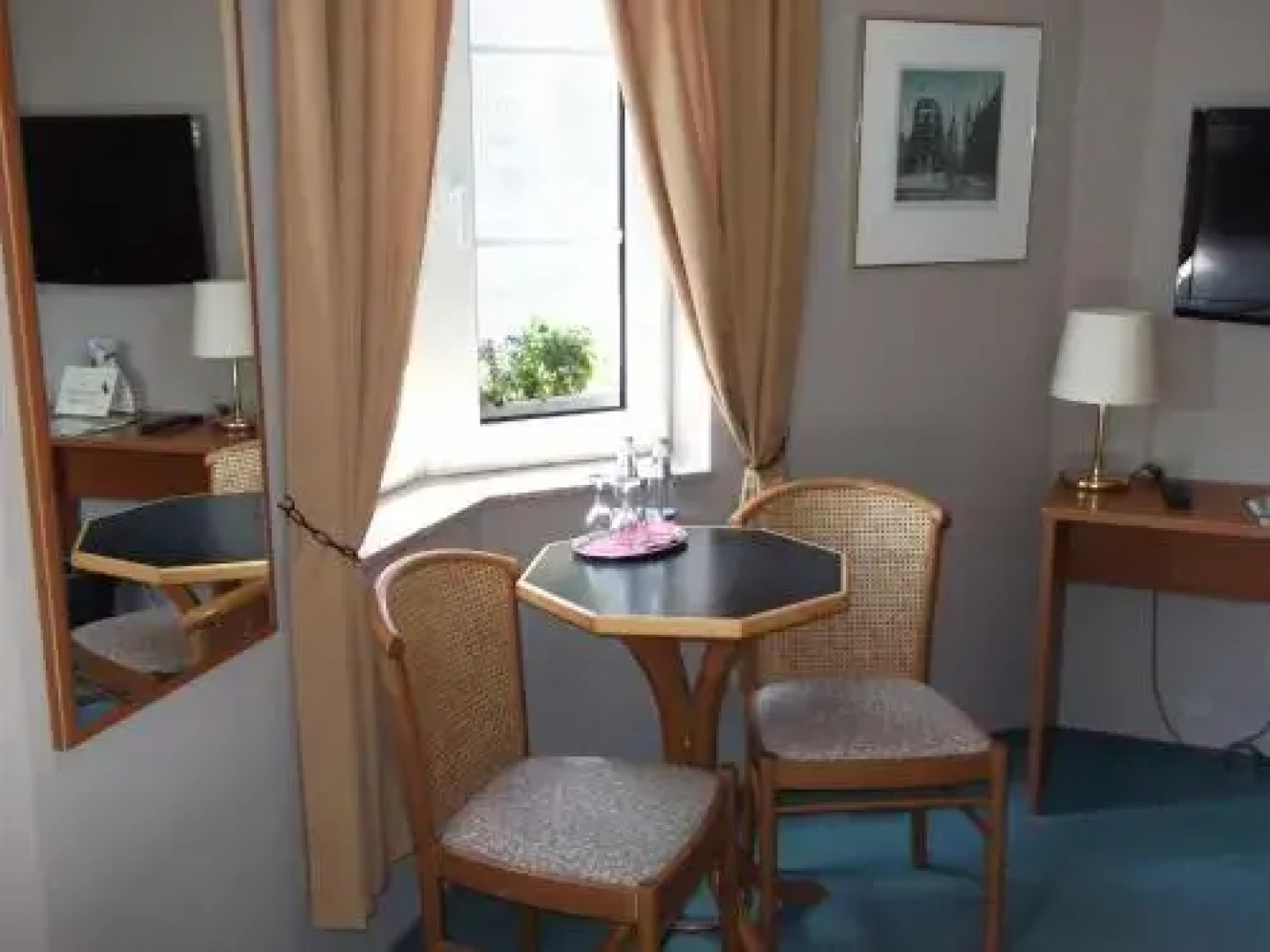 Pension & Restaurant Am Krähenberg