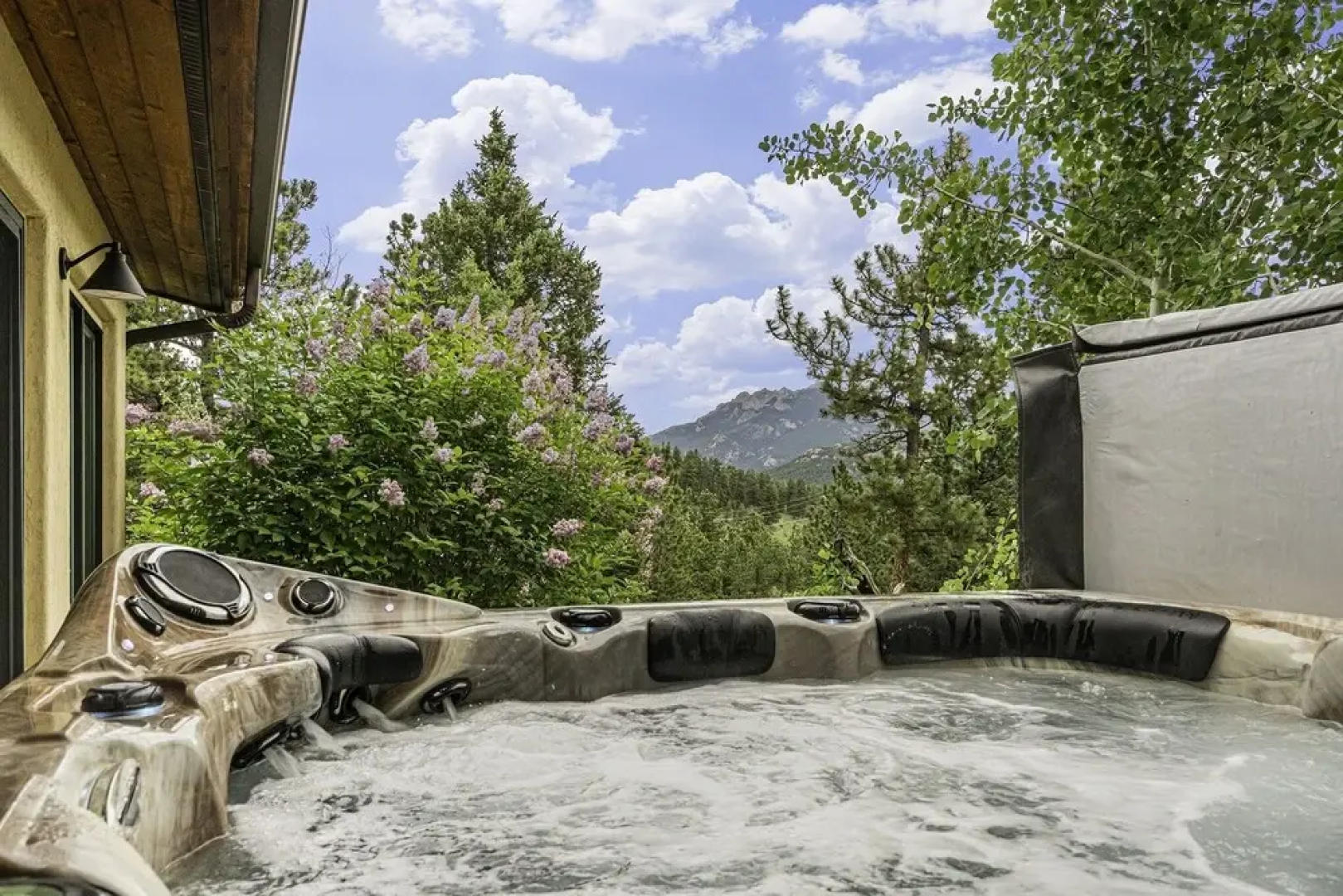 H7 at Hope Mountain -- 6-Bedroom Retreat Home at Allenspark Colorado 6 Home by RedAwning