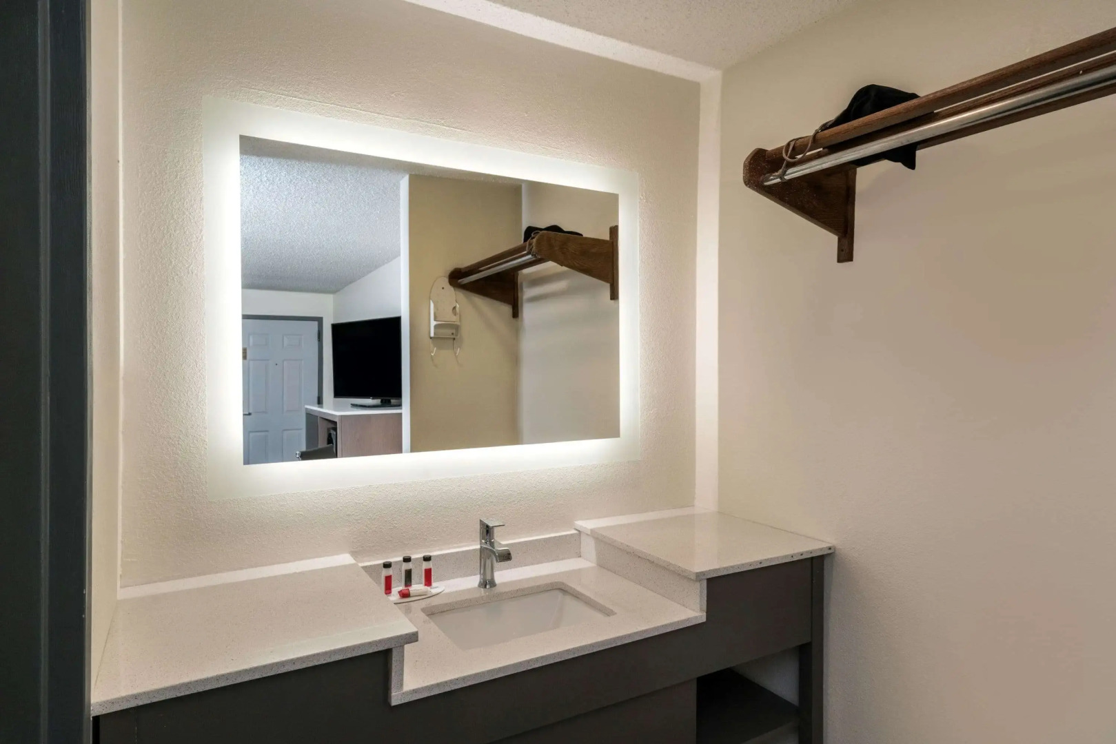 Baymont by Wyndham Franklin/Cool Springs