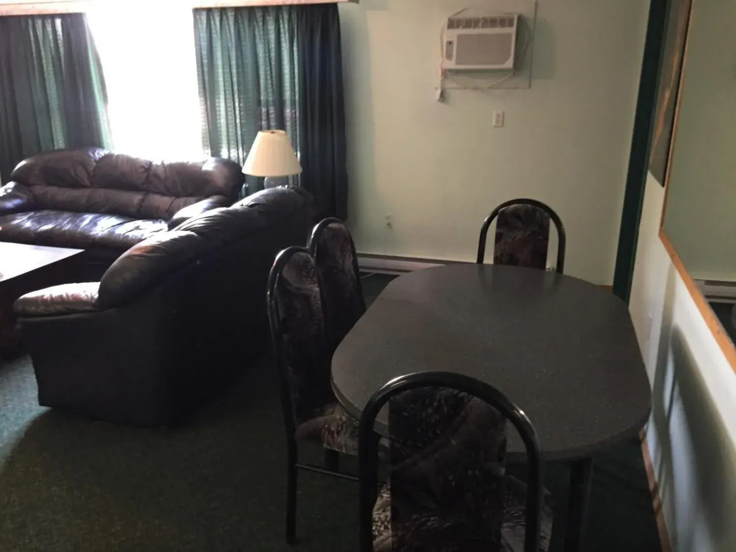 The Hotel at Falcon lake