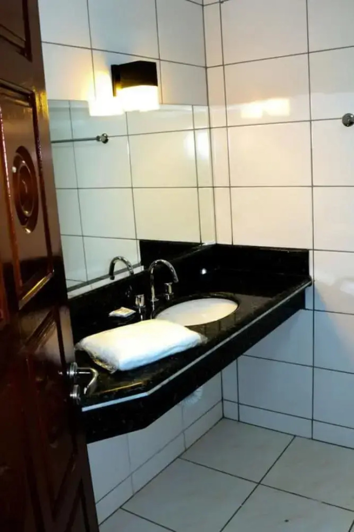 Havana Hotel Express