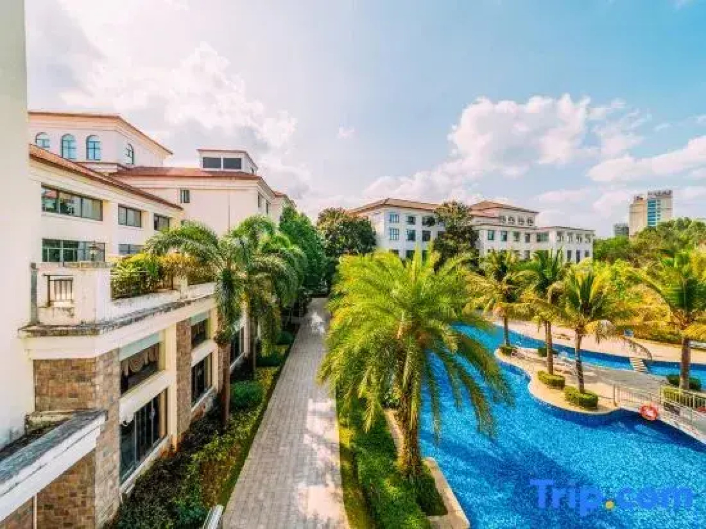 Kelly Garden Hotel (Changjiang County Government Branch)