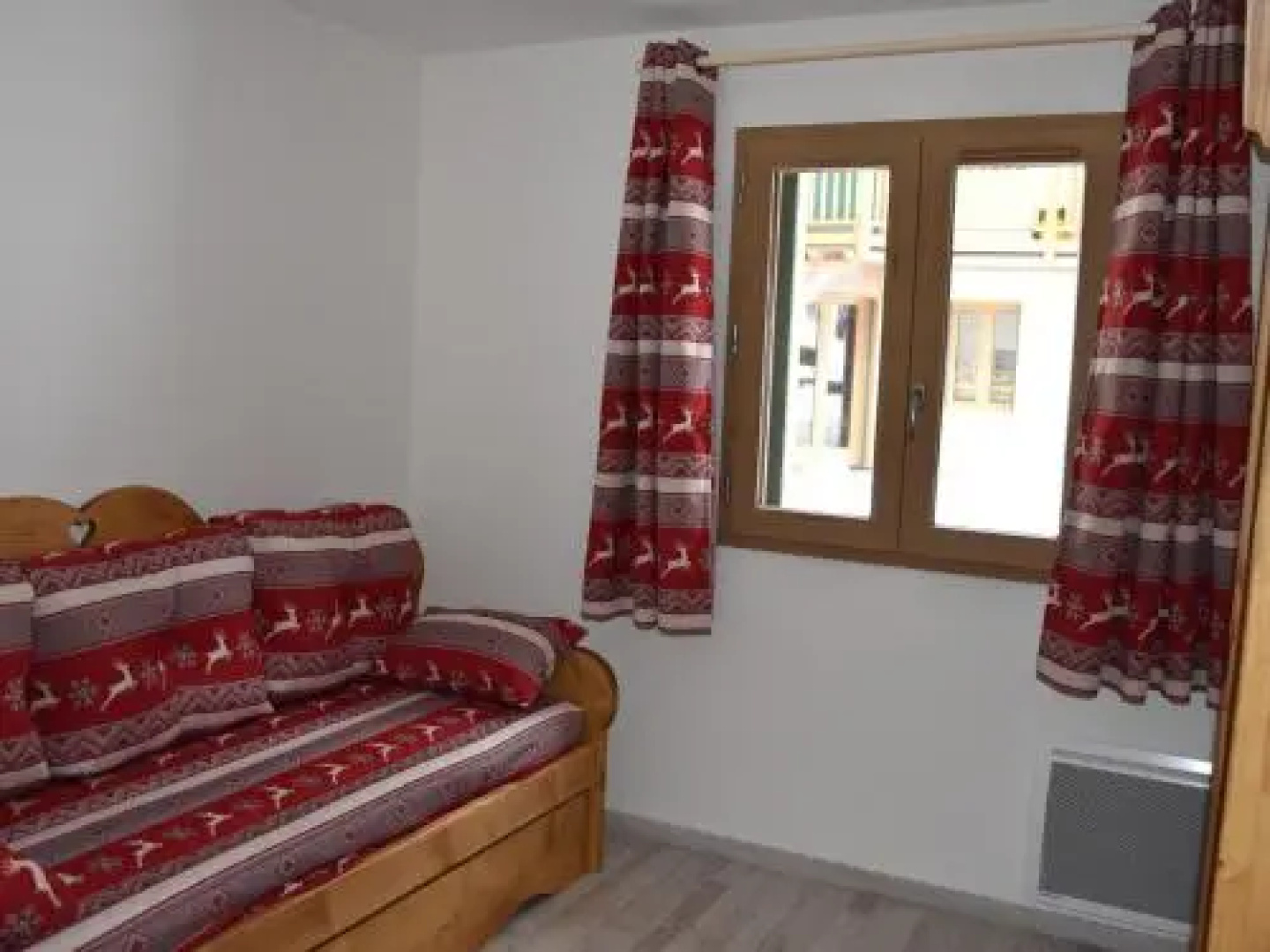 Apartment Bel appartement neuf, dans le centre