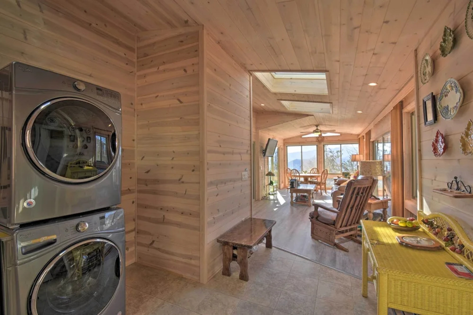 Stunning Mtn Getaway ~ 1 Mi to Lake Chatuge!