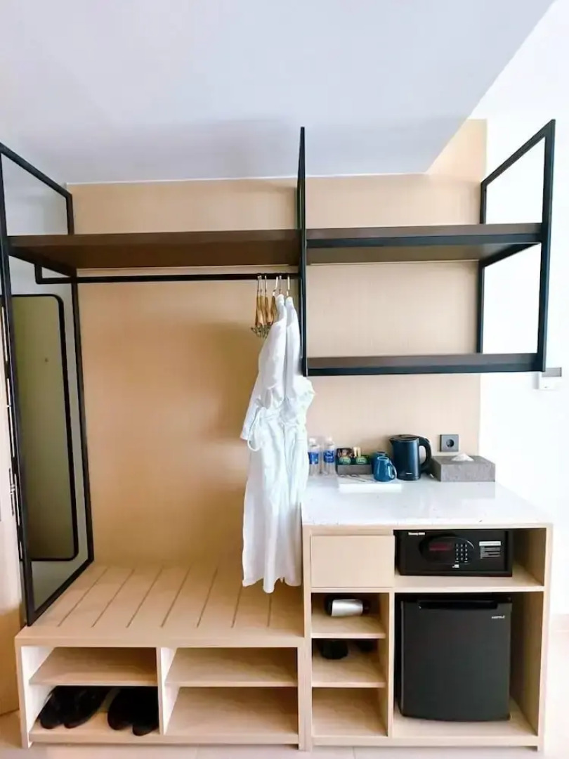 The Sea View Cam Ranh