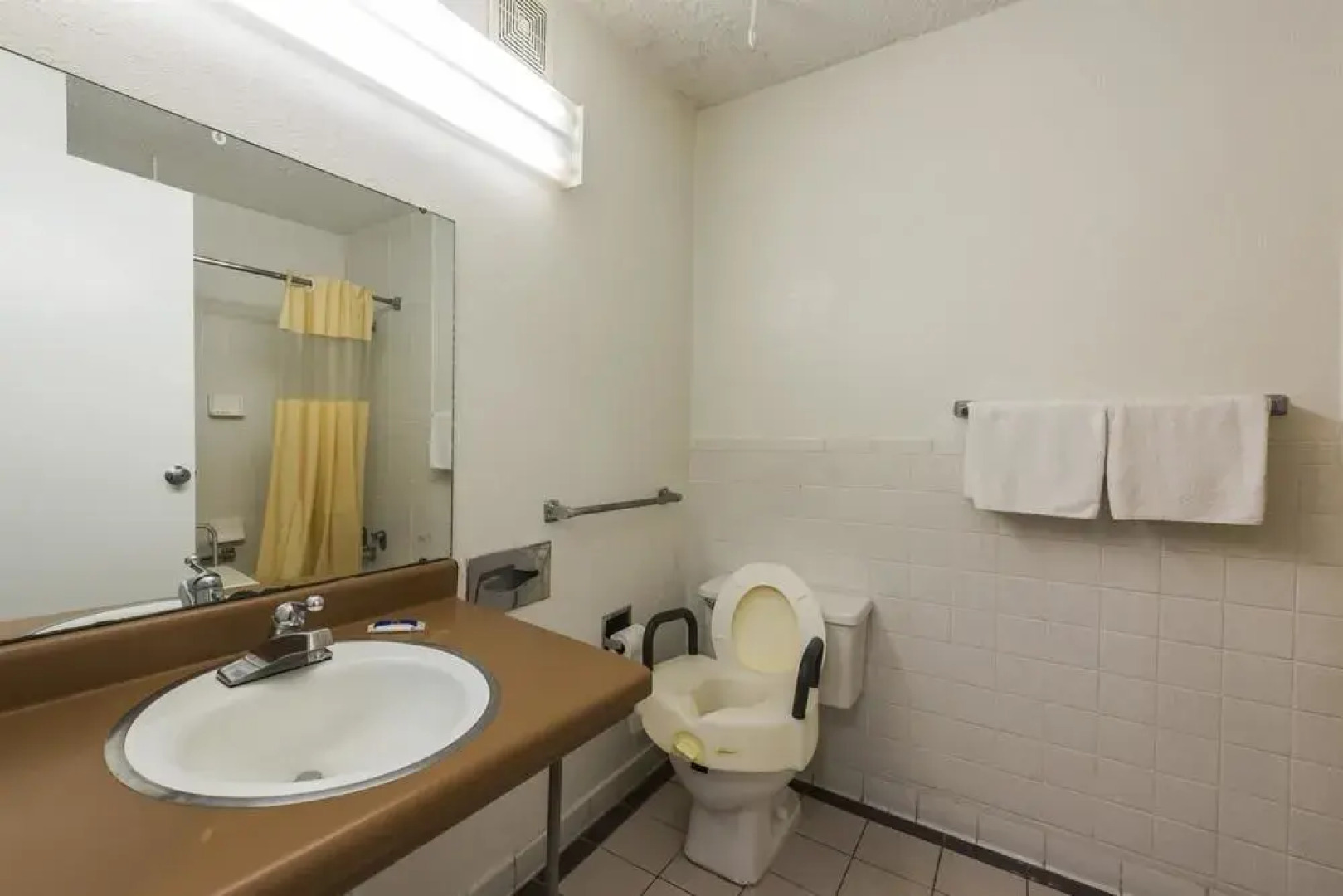 Days Inn Alcoa Knoxville Airport