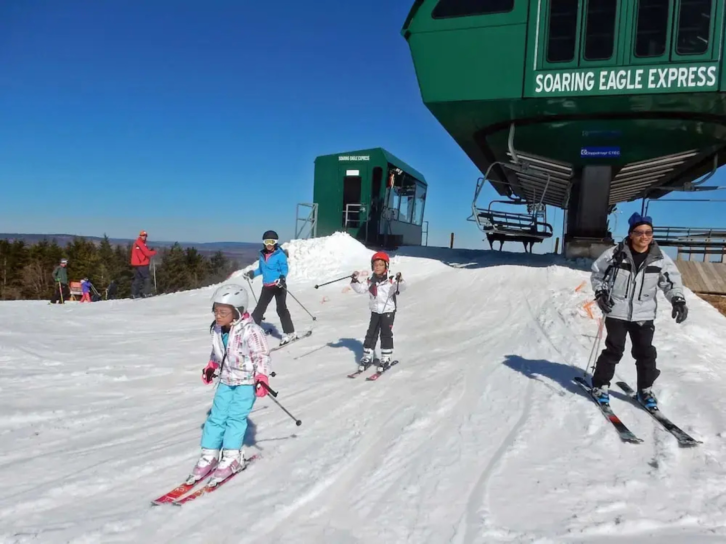 2 Br: Soaring Eagle 211