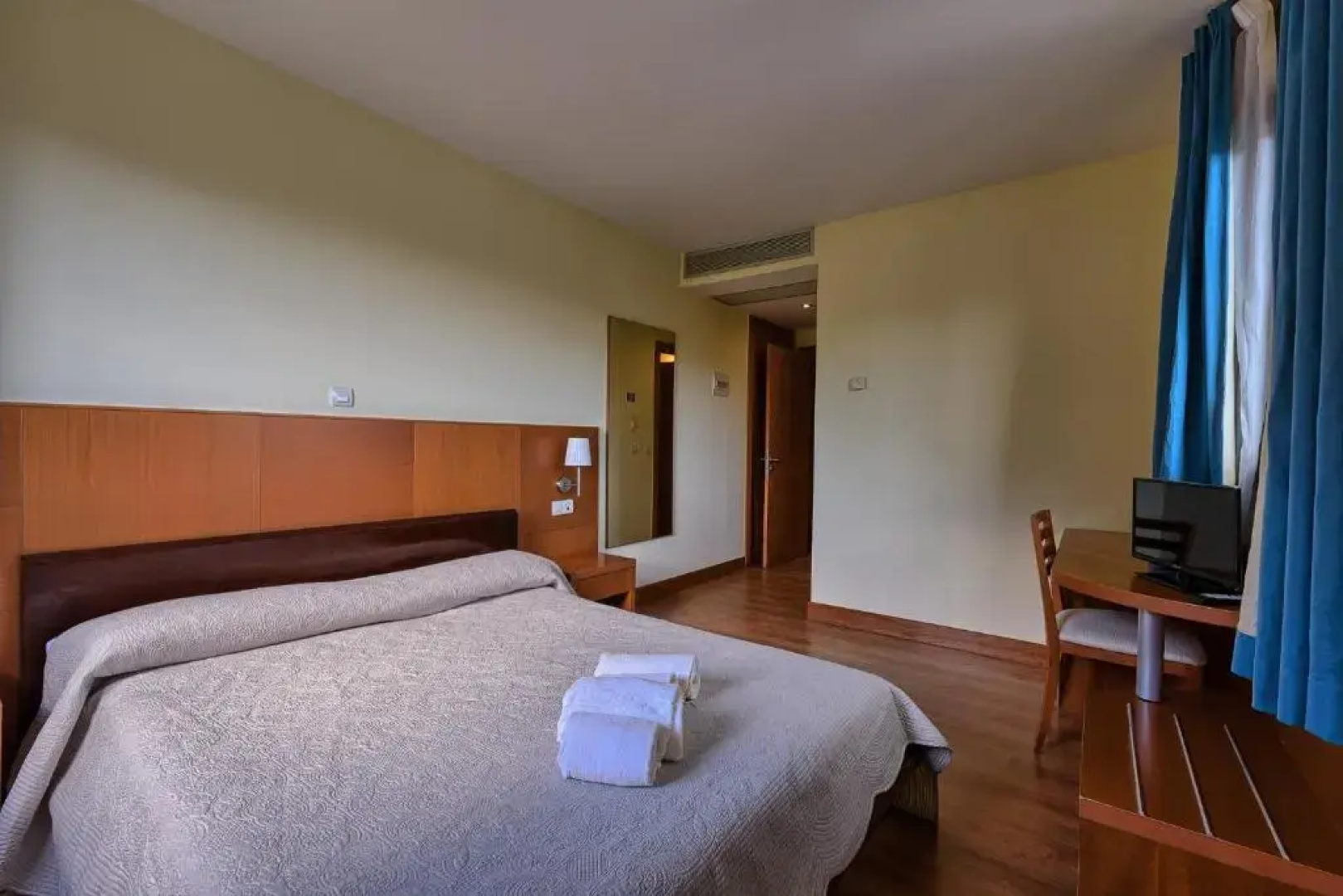 Hotel Ibaigune