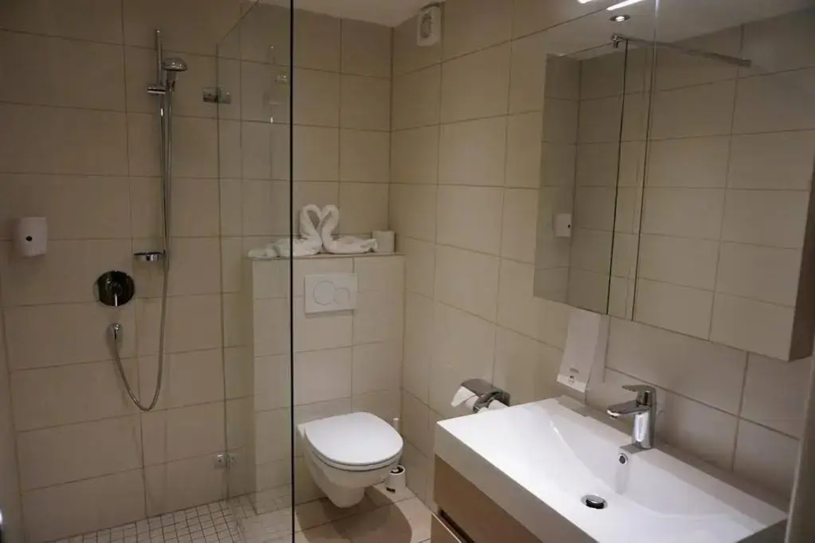 Hotel Pension Tyrol