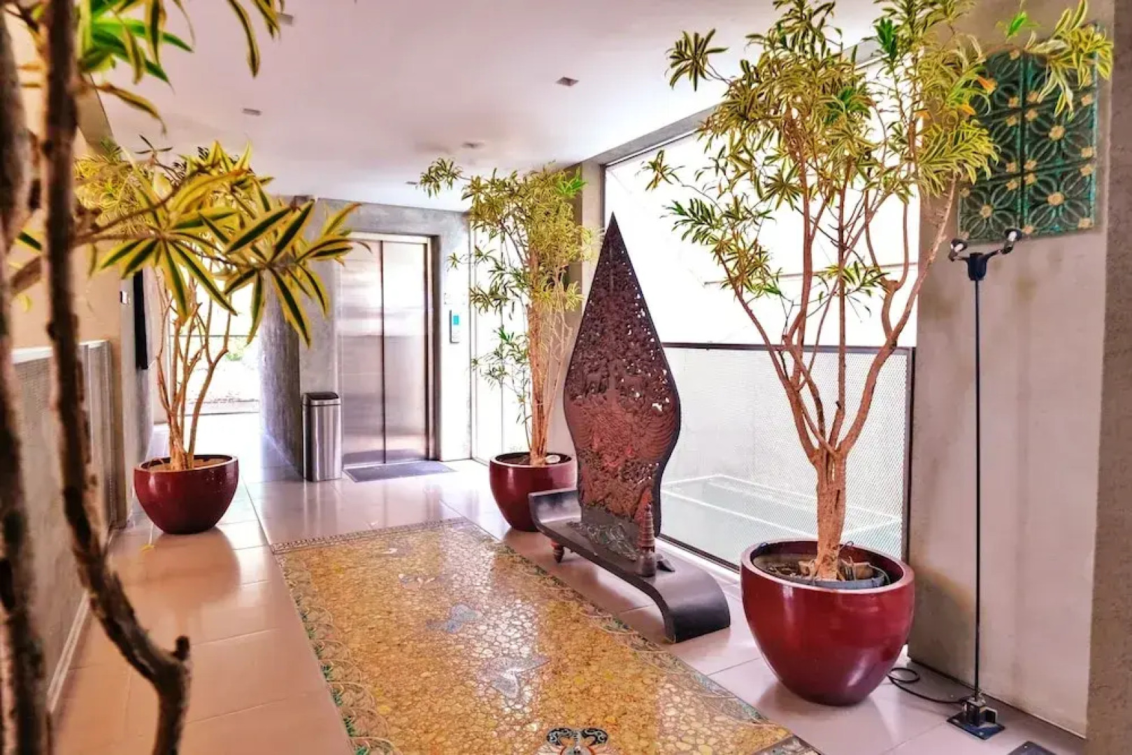 KoenoKoeni Boutique Hotel