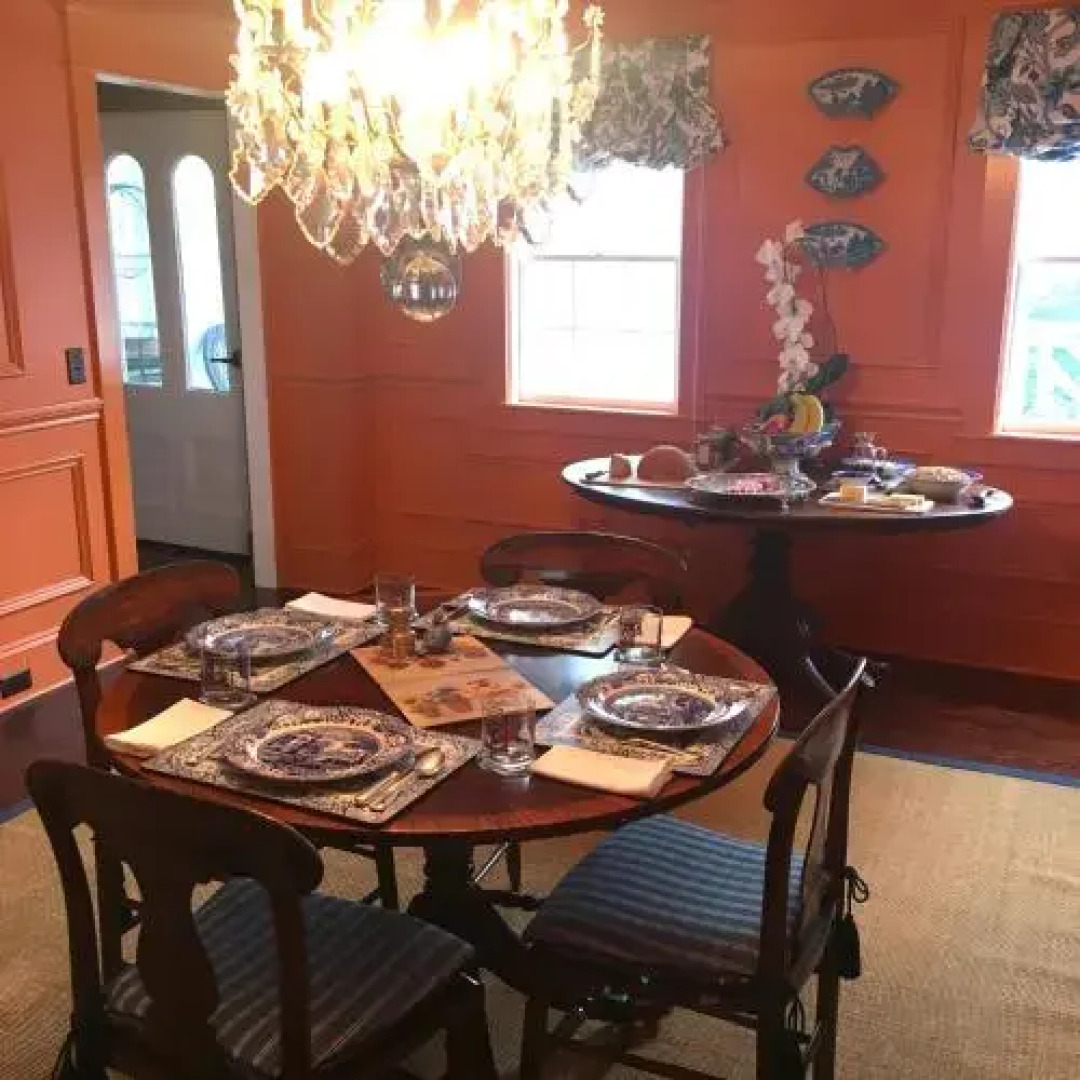 Cory Cottage at the Pansy Patch