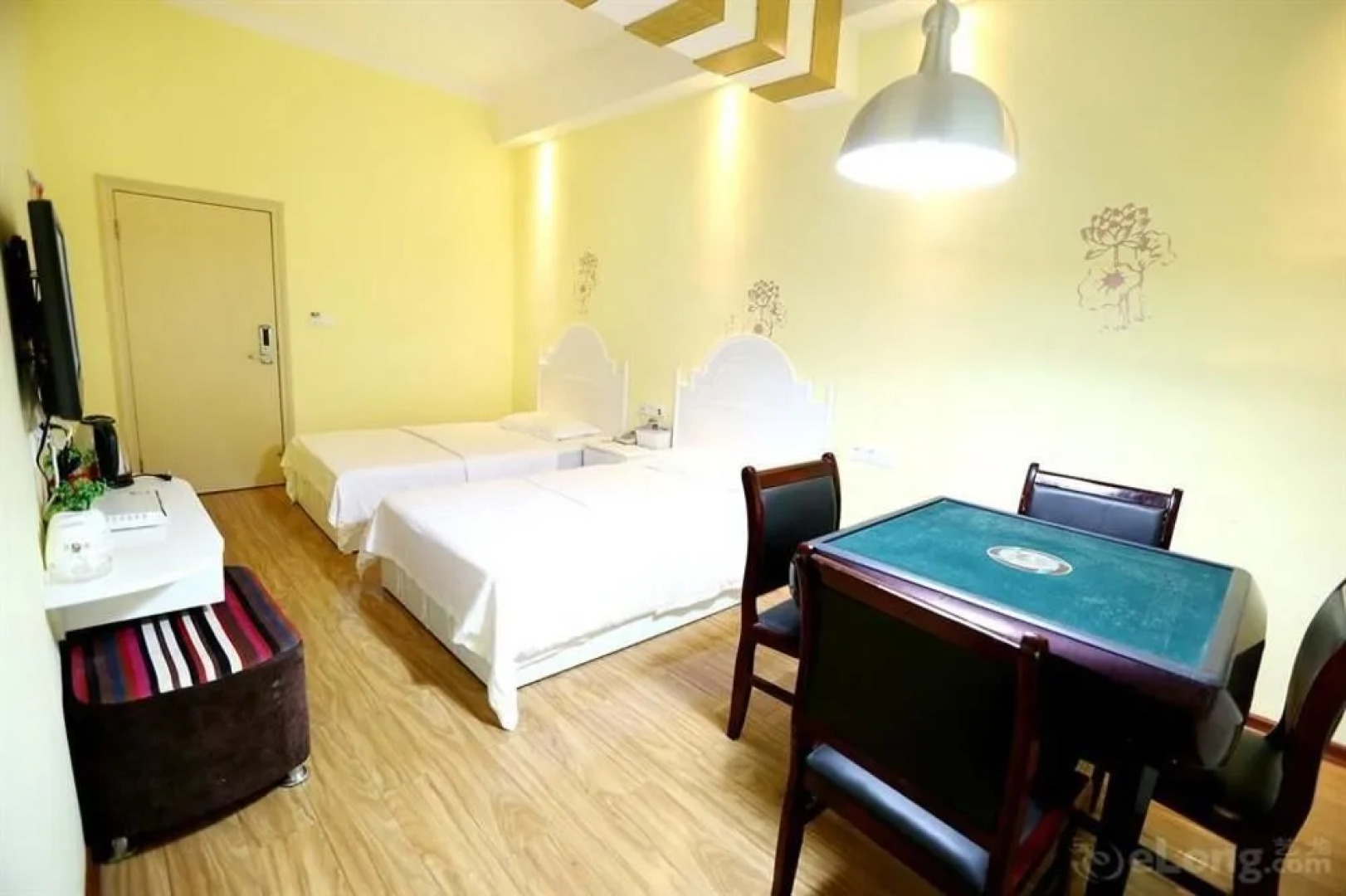 Zhangjiajie Yanran Inn