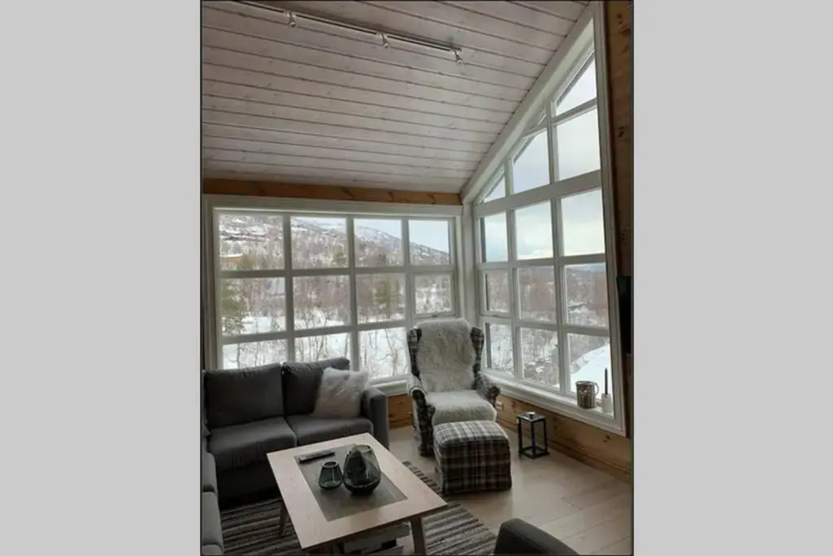 Penthouse with four bedrooms and two living rooms!