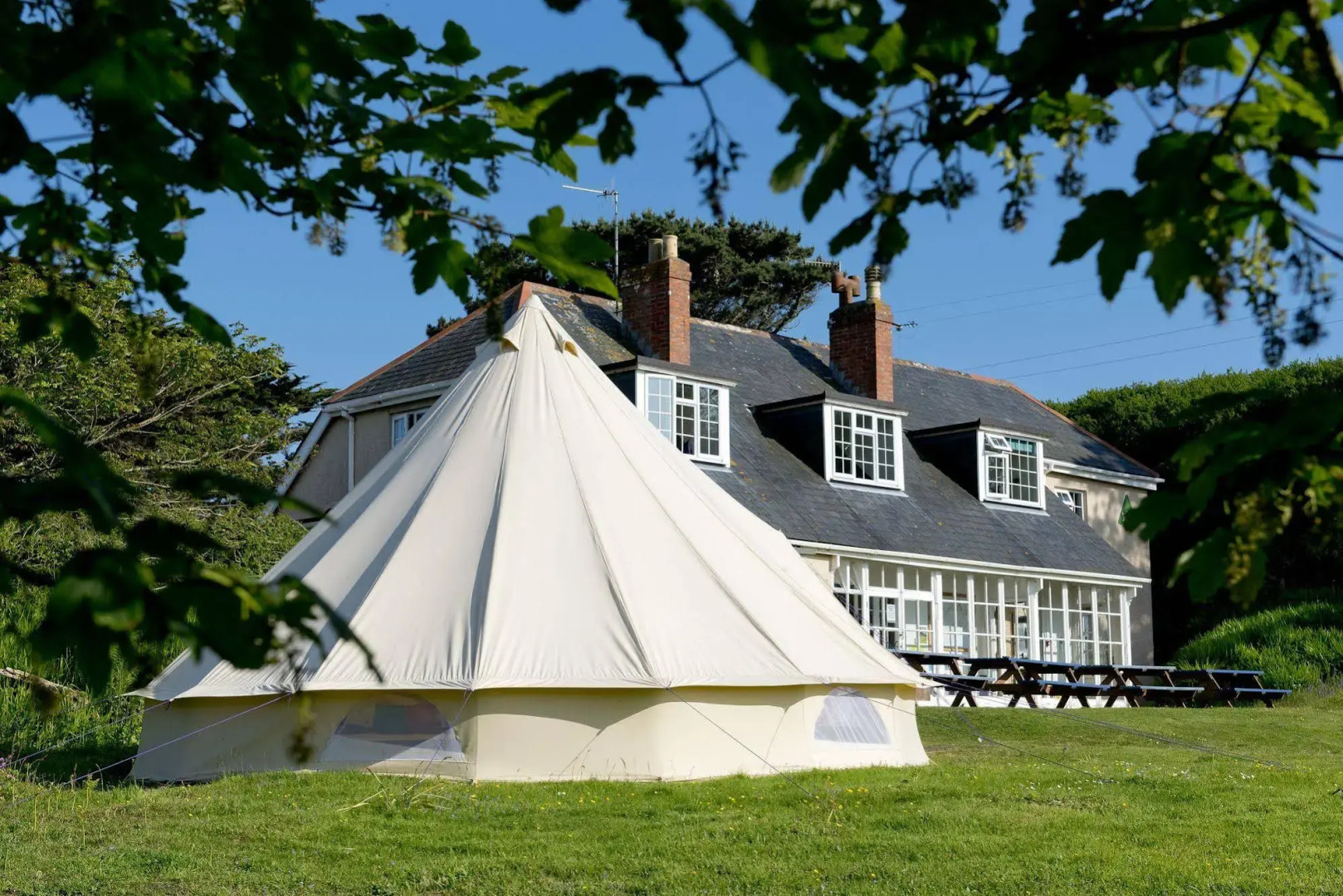 YHA Lands End Hostel