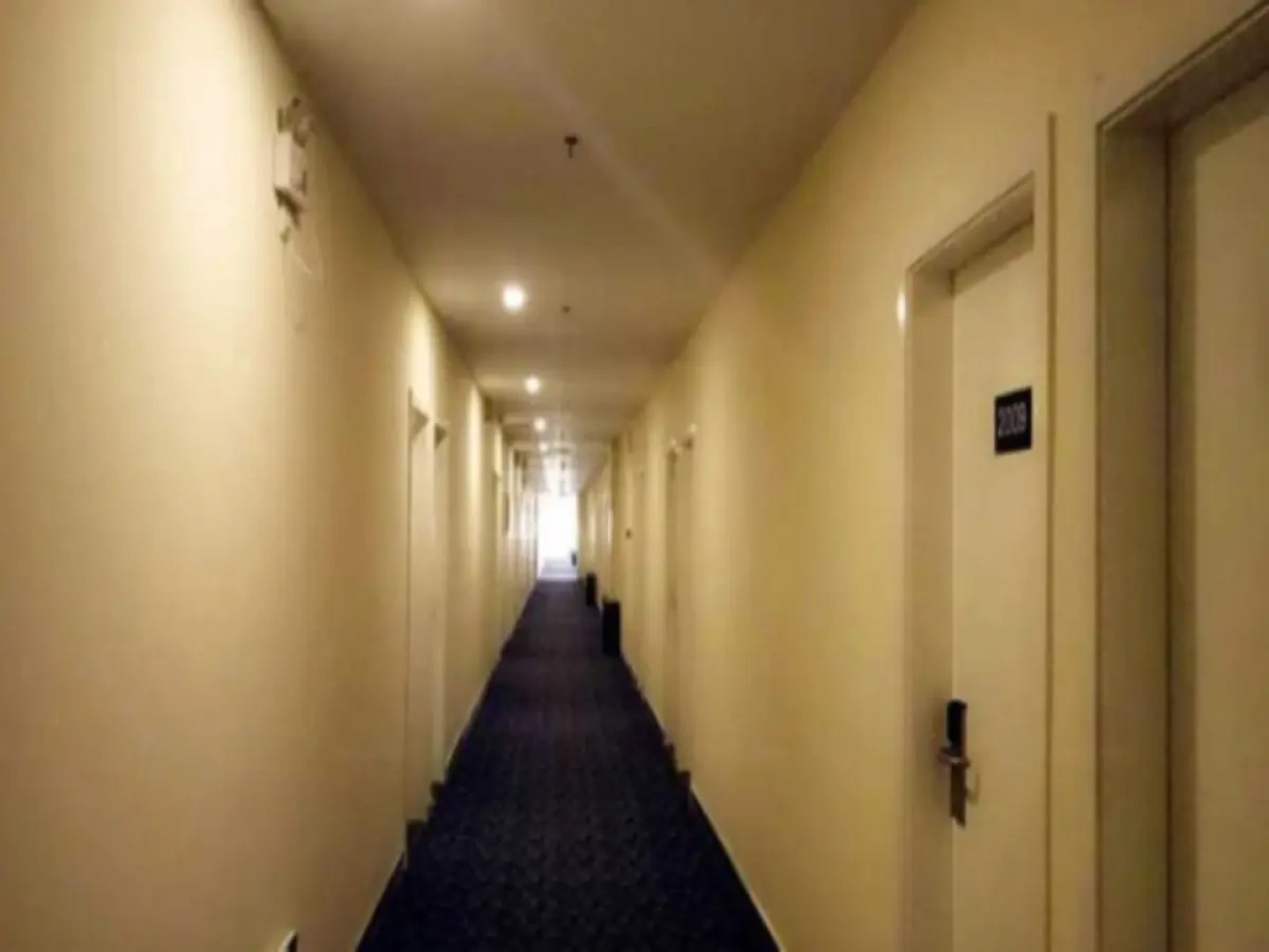 7 Days Inn Korla Bo Si Teng Lake Branch