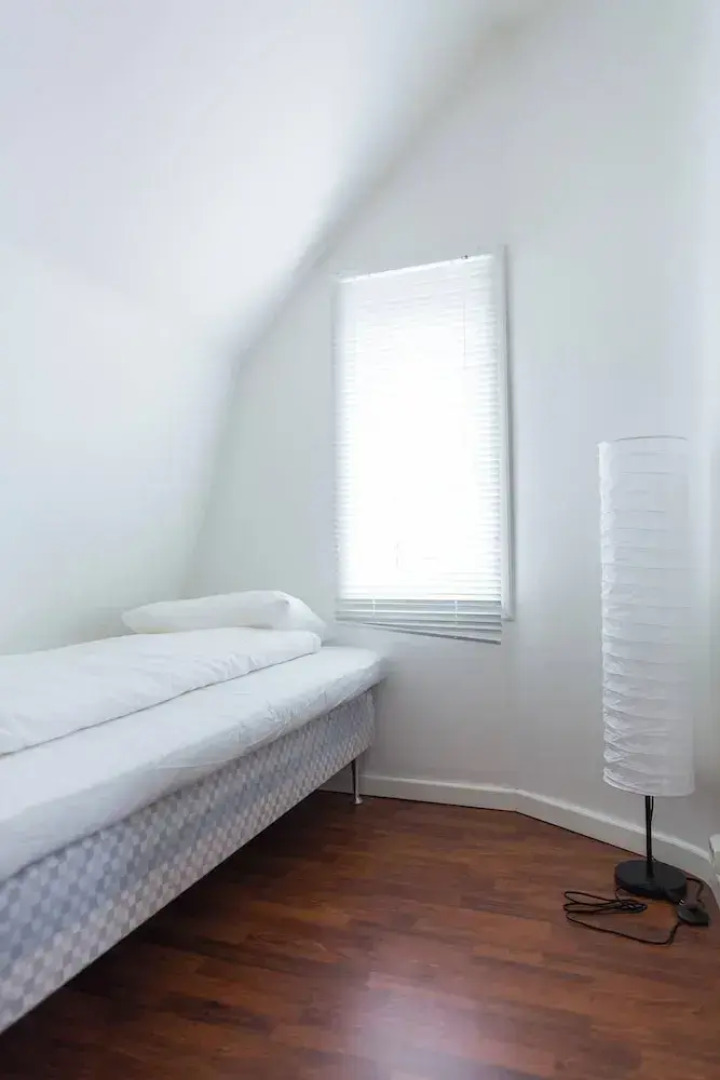 Penthouse by Brosundet, Free Parking Space