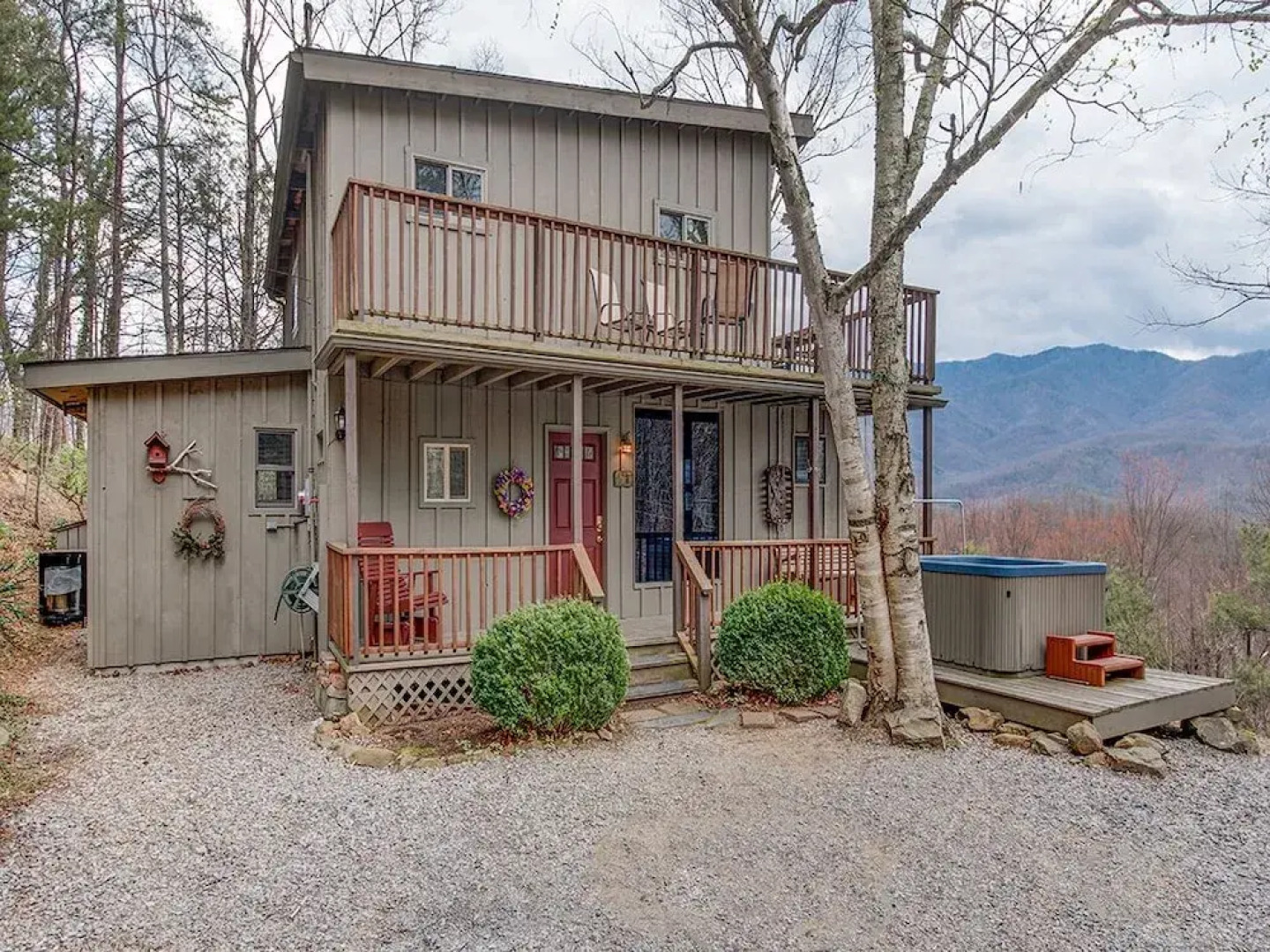 Mountain Top - Two Bedroom Cabin