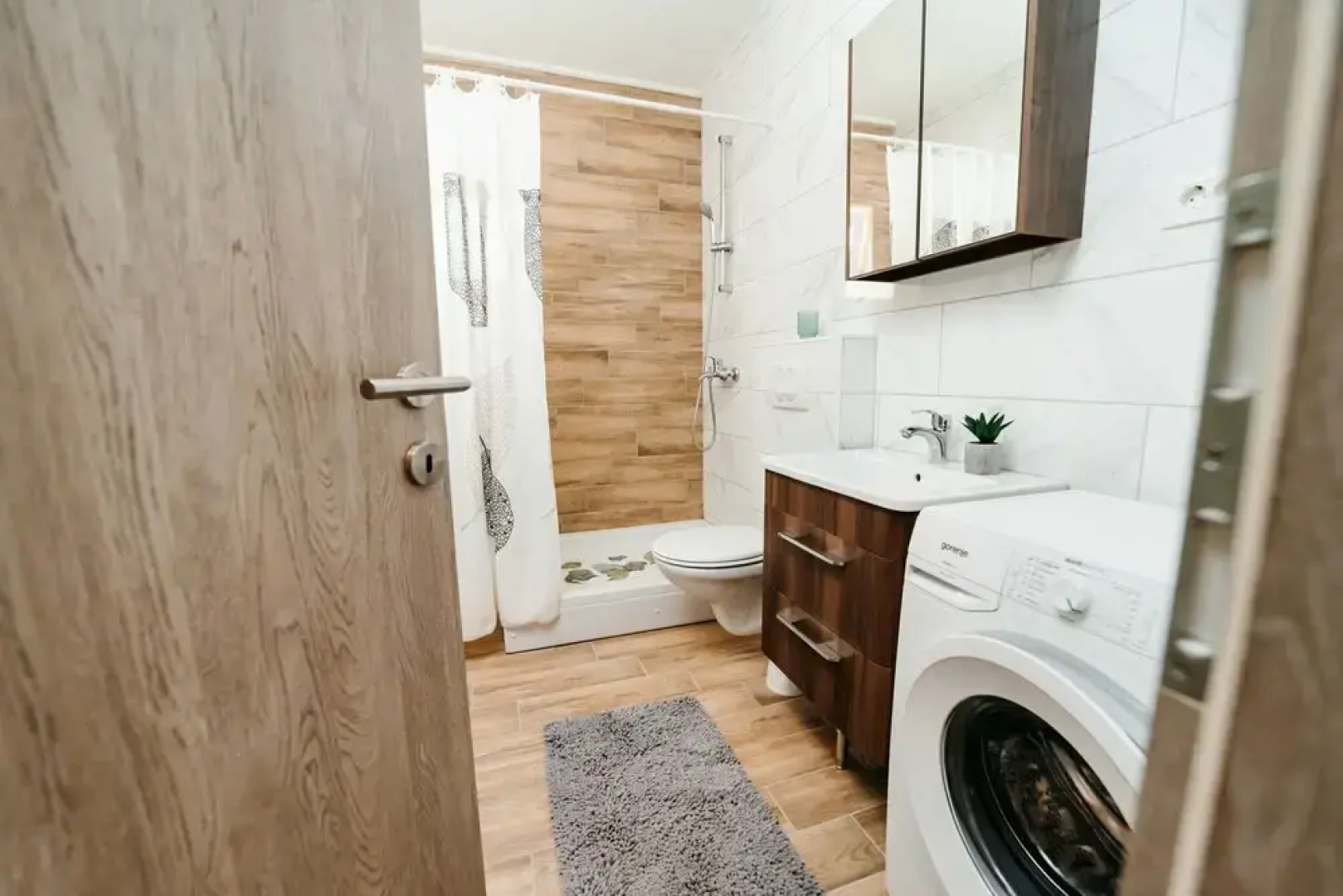 Apartments Seka