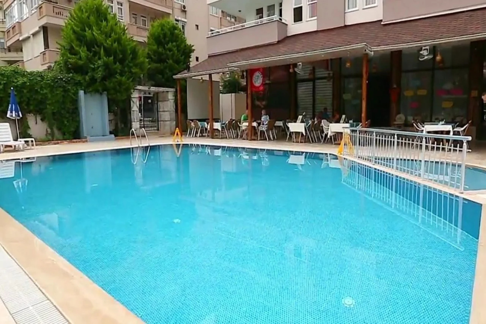 Kleopatra South Star Apart