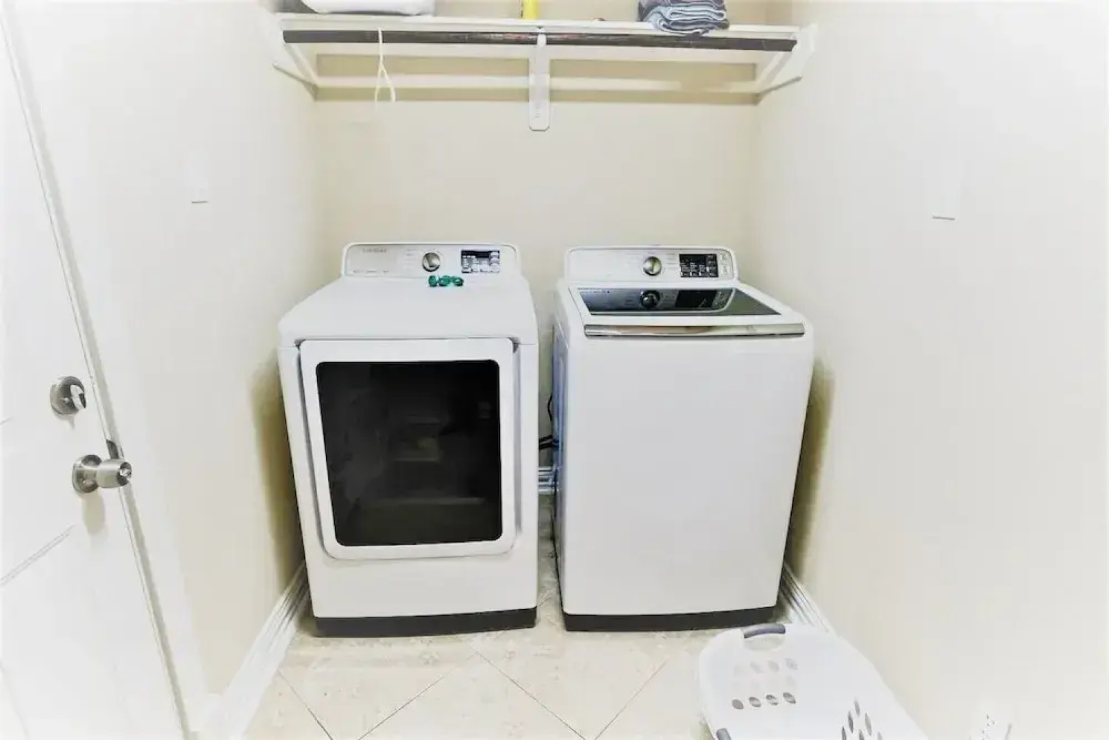 5Bdrm 3.5Bath 8Beds - Up to 16 Guest
