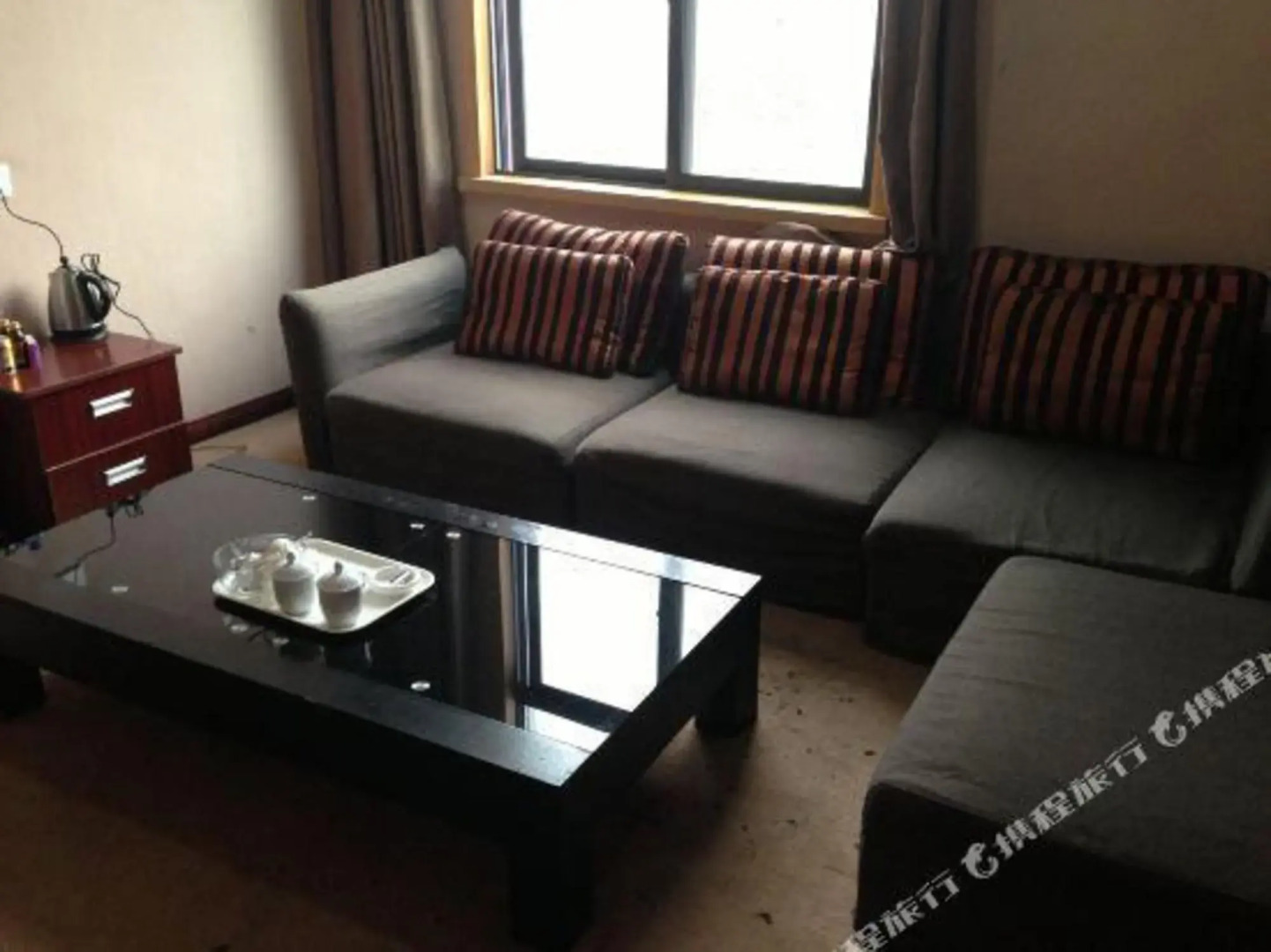 Yufeng Business Hotel