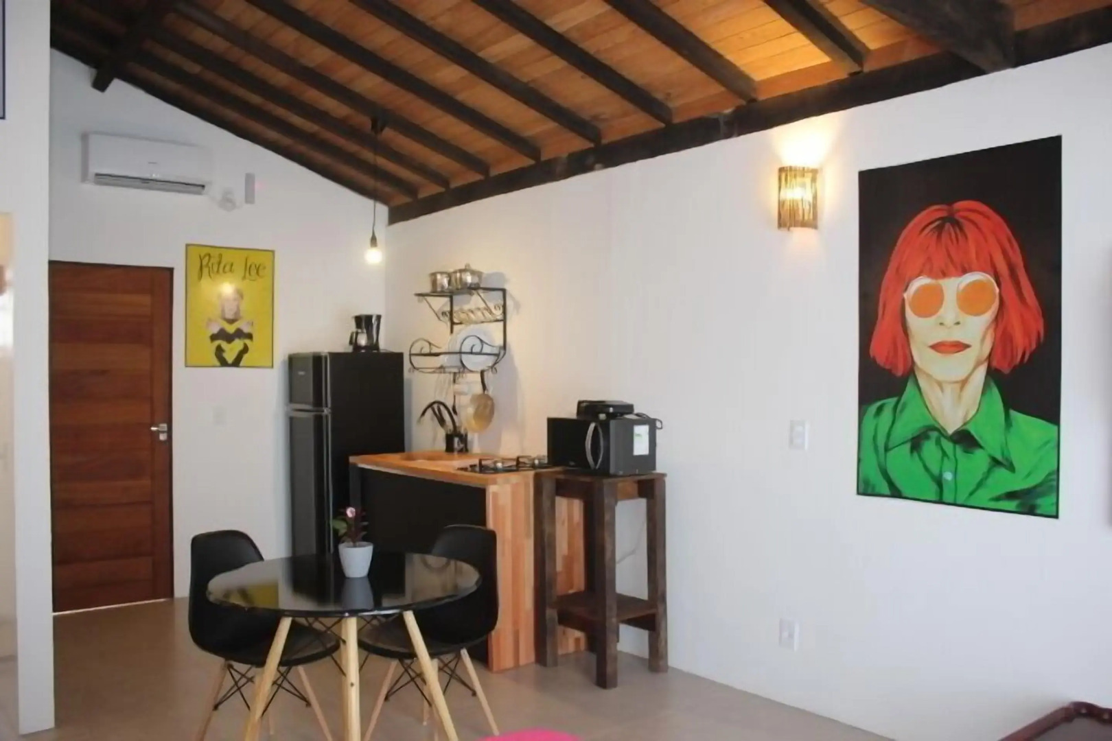 Casa Larrosa Itaúna - Adults Only